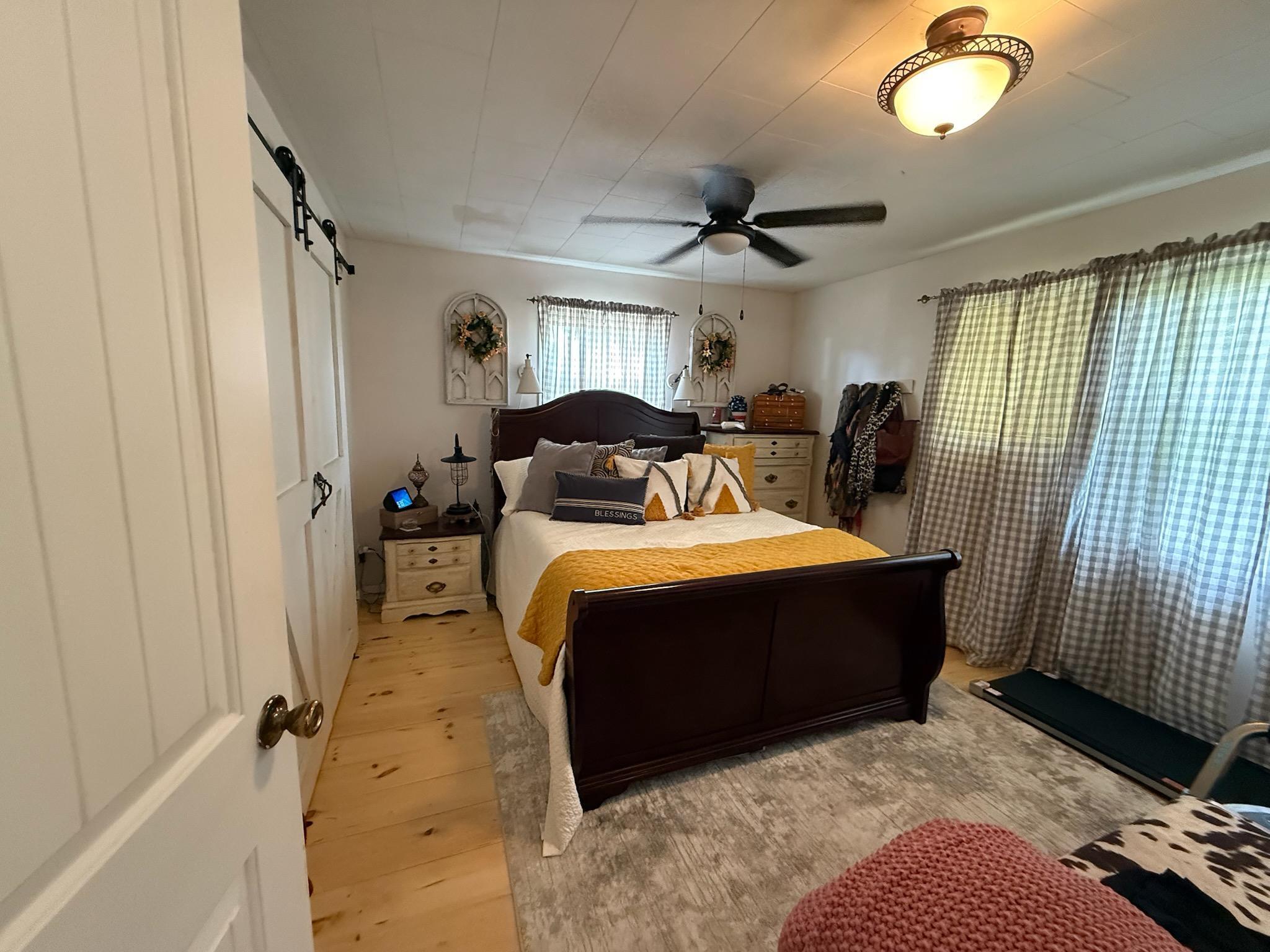 7882 Highway V Property Photo 14