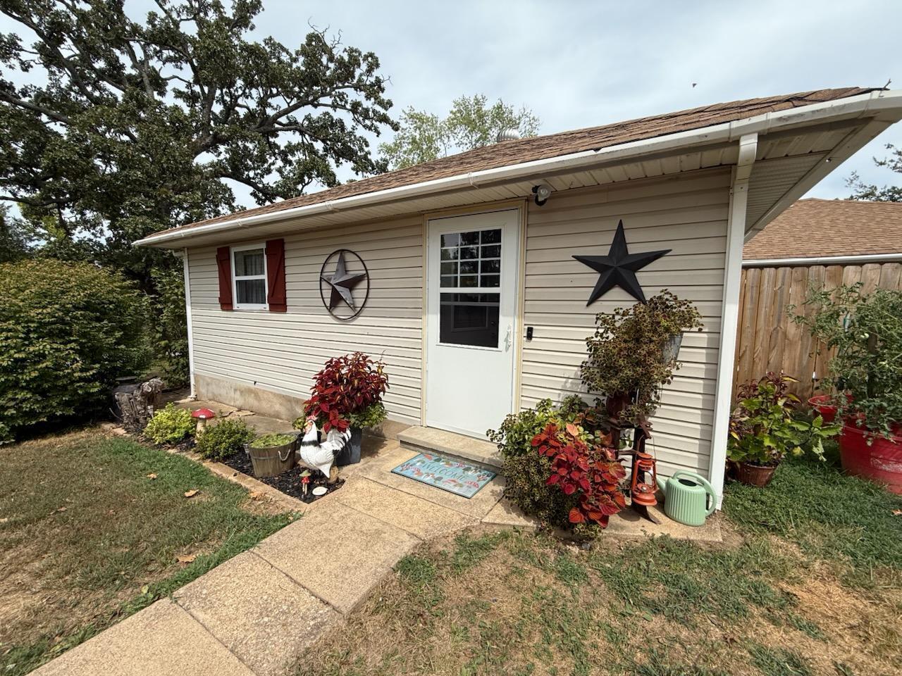 7882 Highway V Property Photo 27