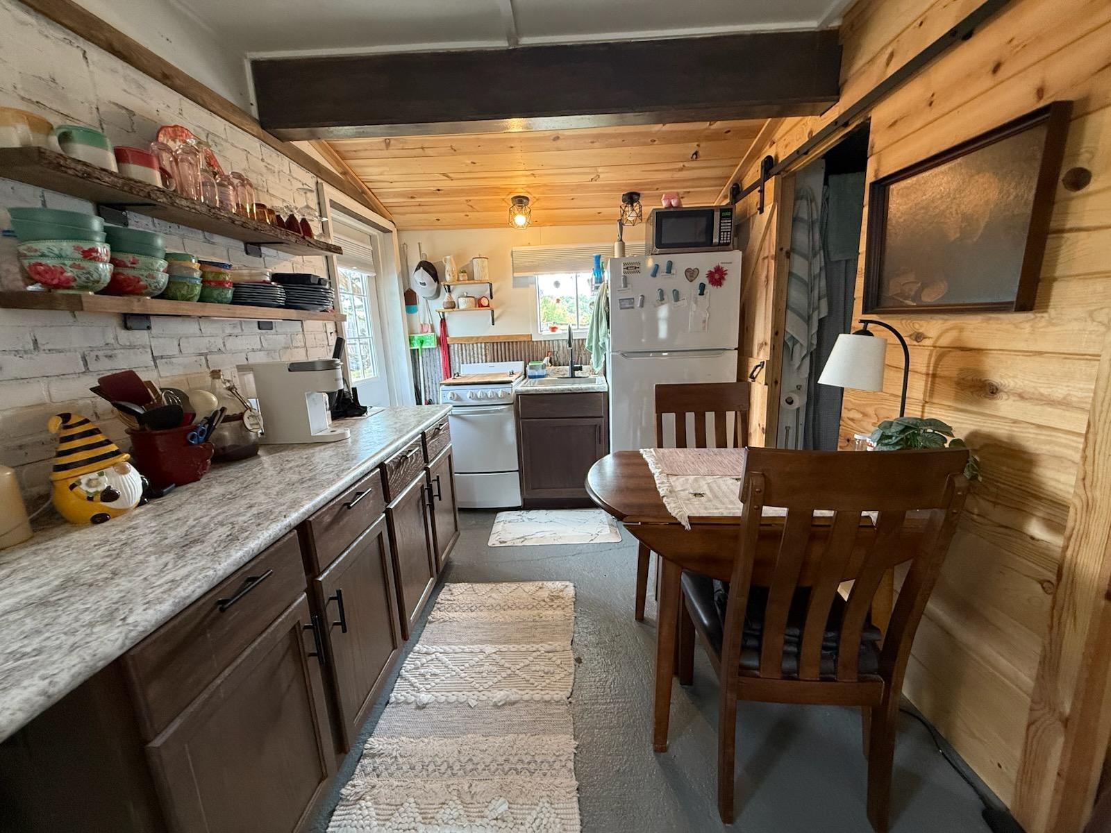 7882 Highway V Property Photo 34