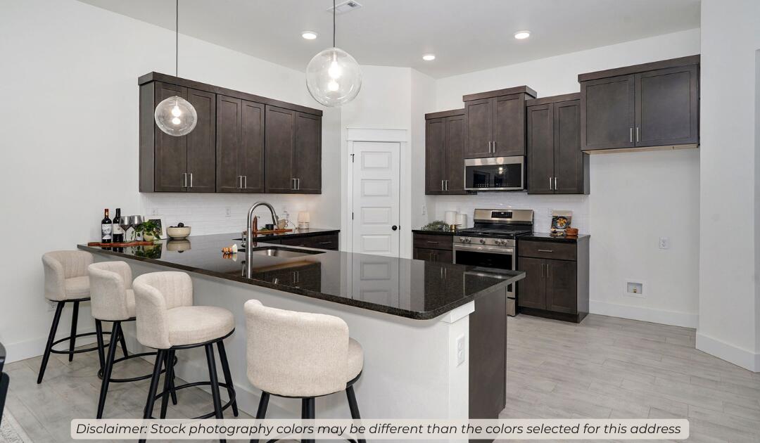 415 Molly Dean Drive Property Photo 3