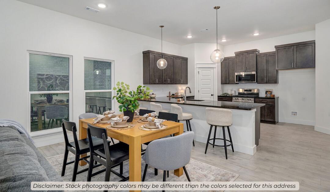 415 Molly Dean Drive Property Photo 9