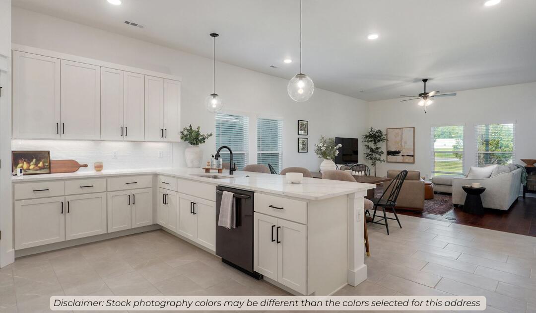 415 Molly Dean Drive Property Photo 23