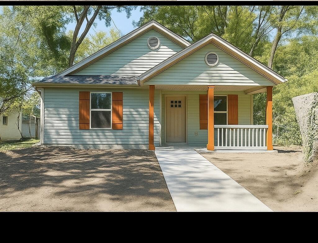 1110 South Moffet Avenue Property Photo 1