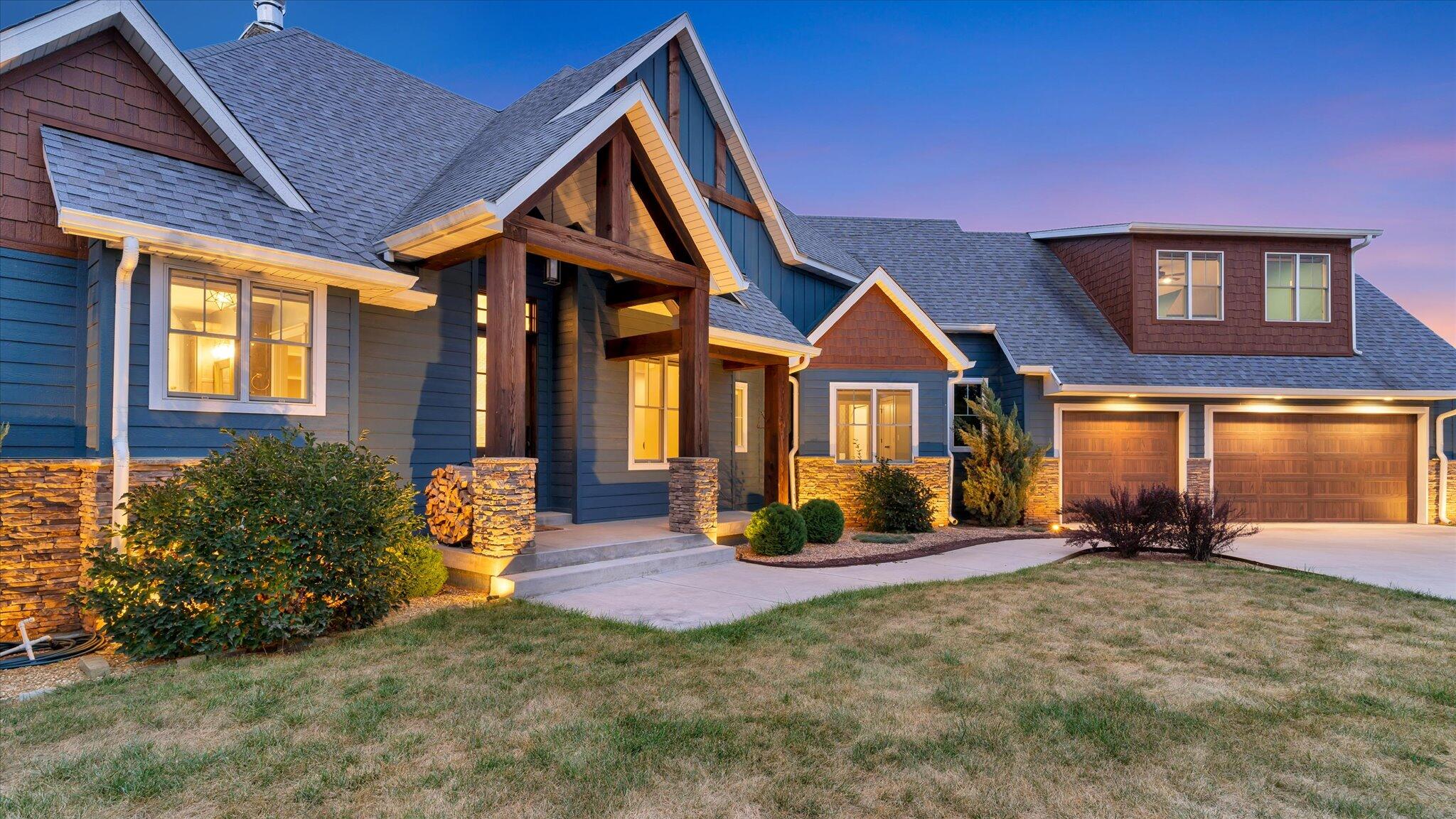 2470 East 565th Road Property Photo 5