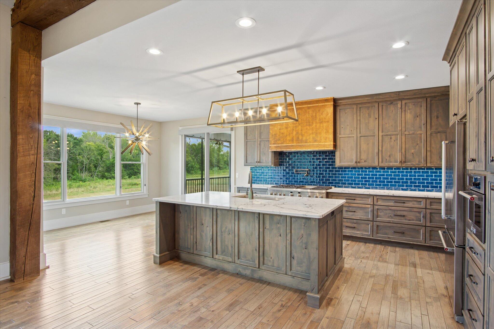 2470 East 565th Road Property Photo 18