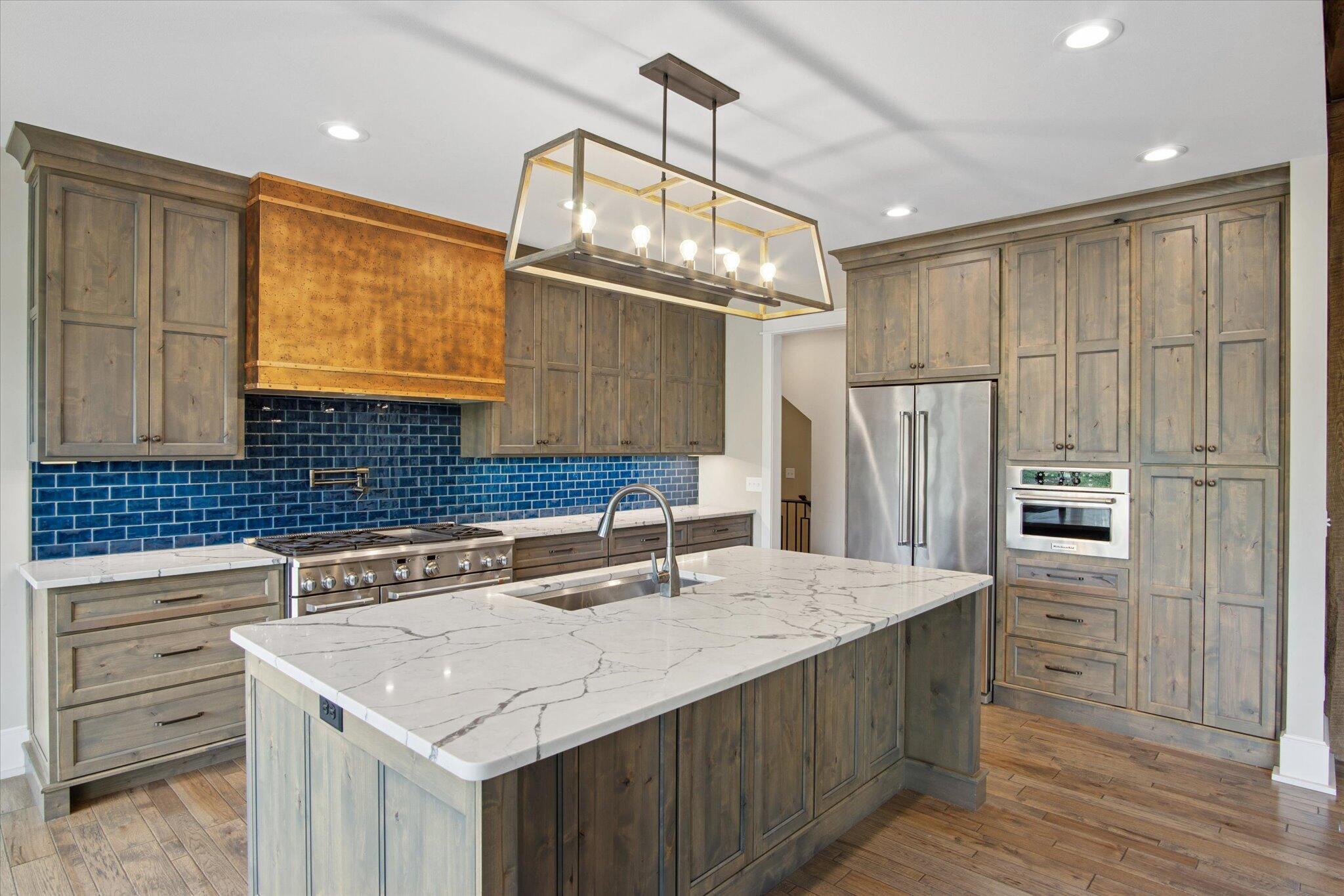 2470 East 565th Road Property Photo 20