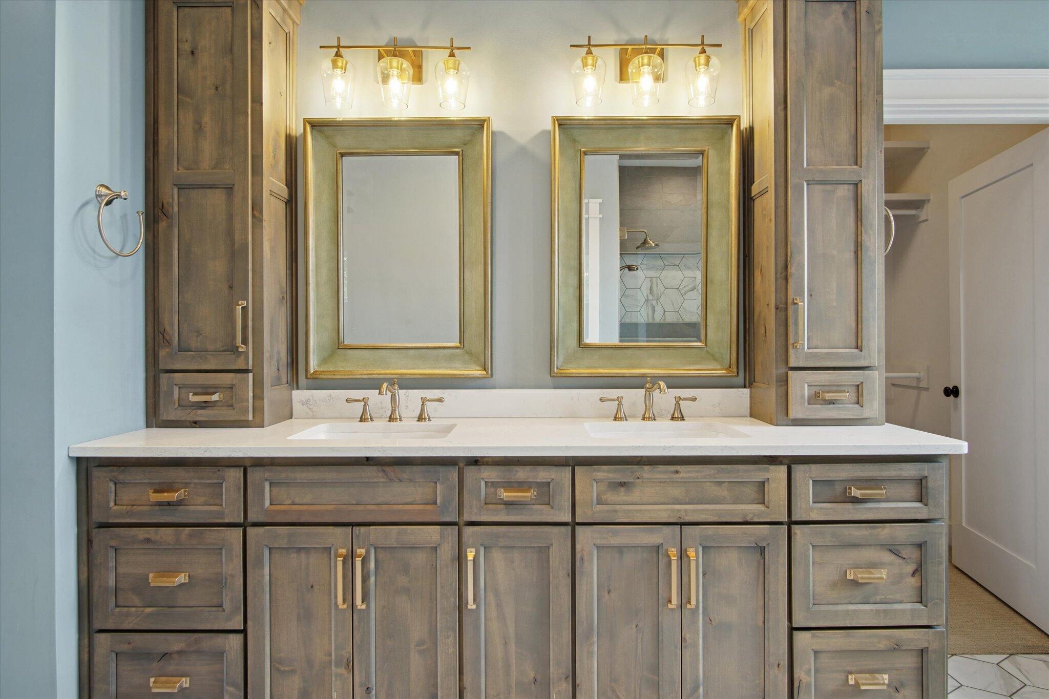 2470 East 565th Road Property Photo 43