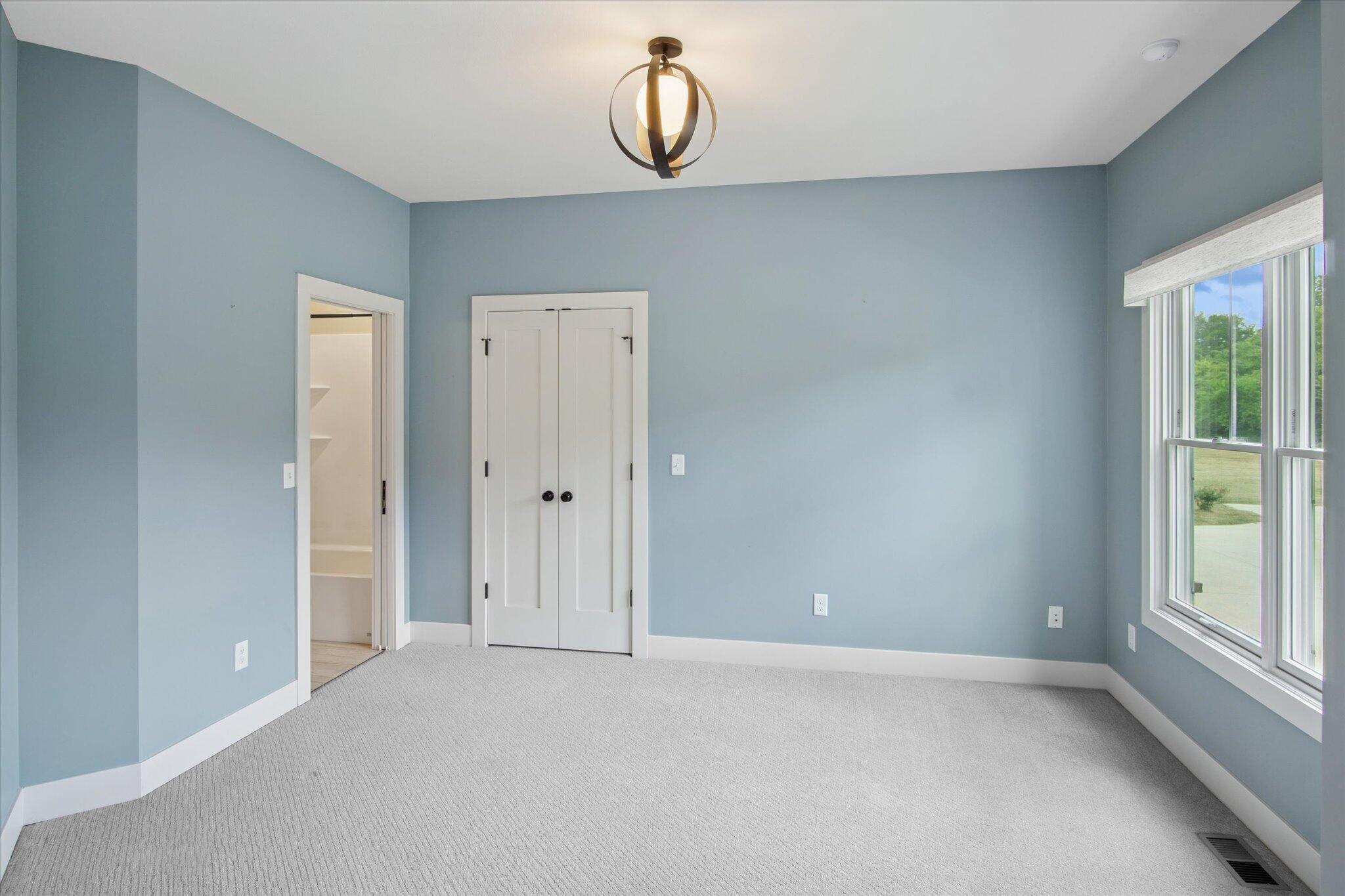 2470 East 565th Road Property Photo 44