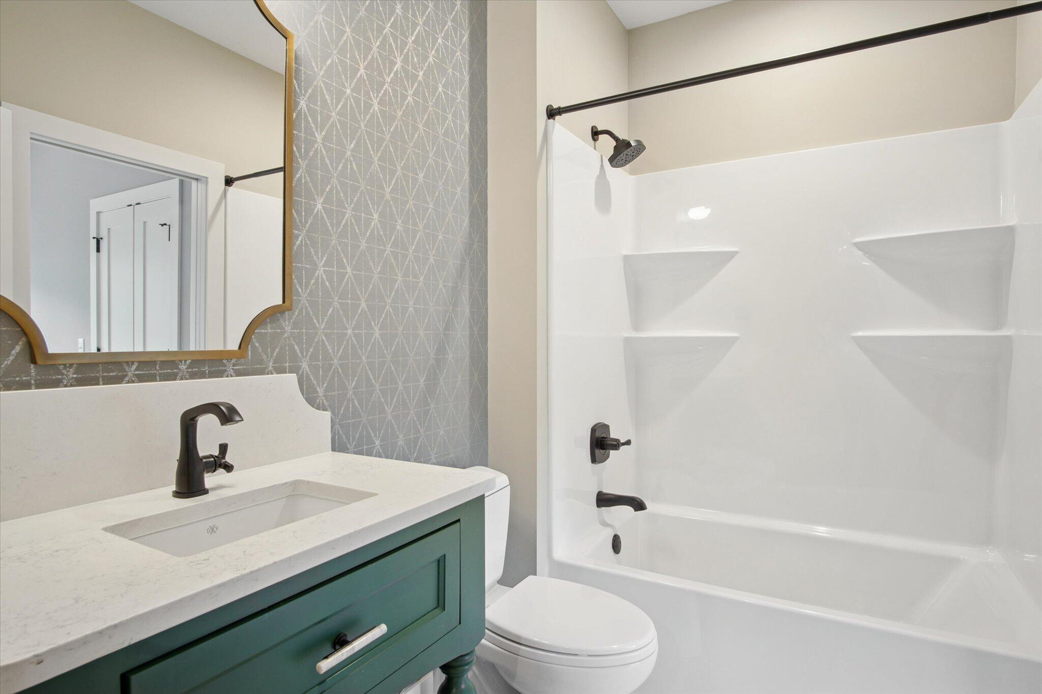 2470 East 565th Road Property Photo 47