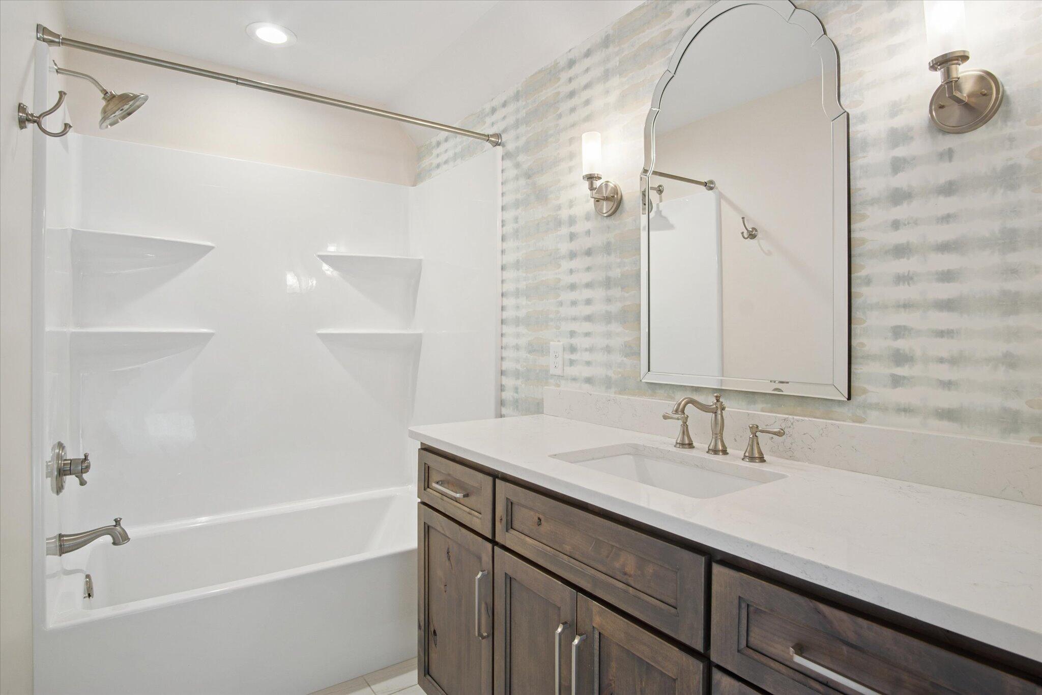 2470 East 565th Road Property Photo 66