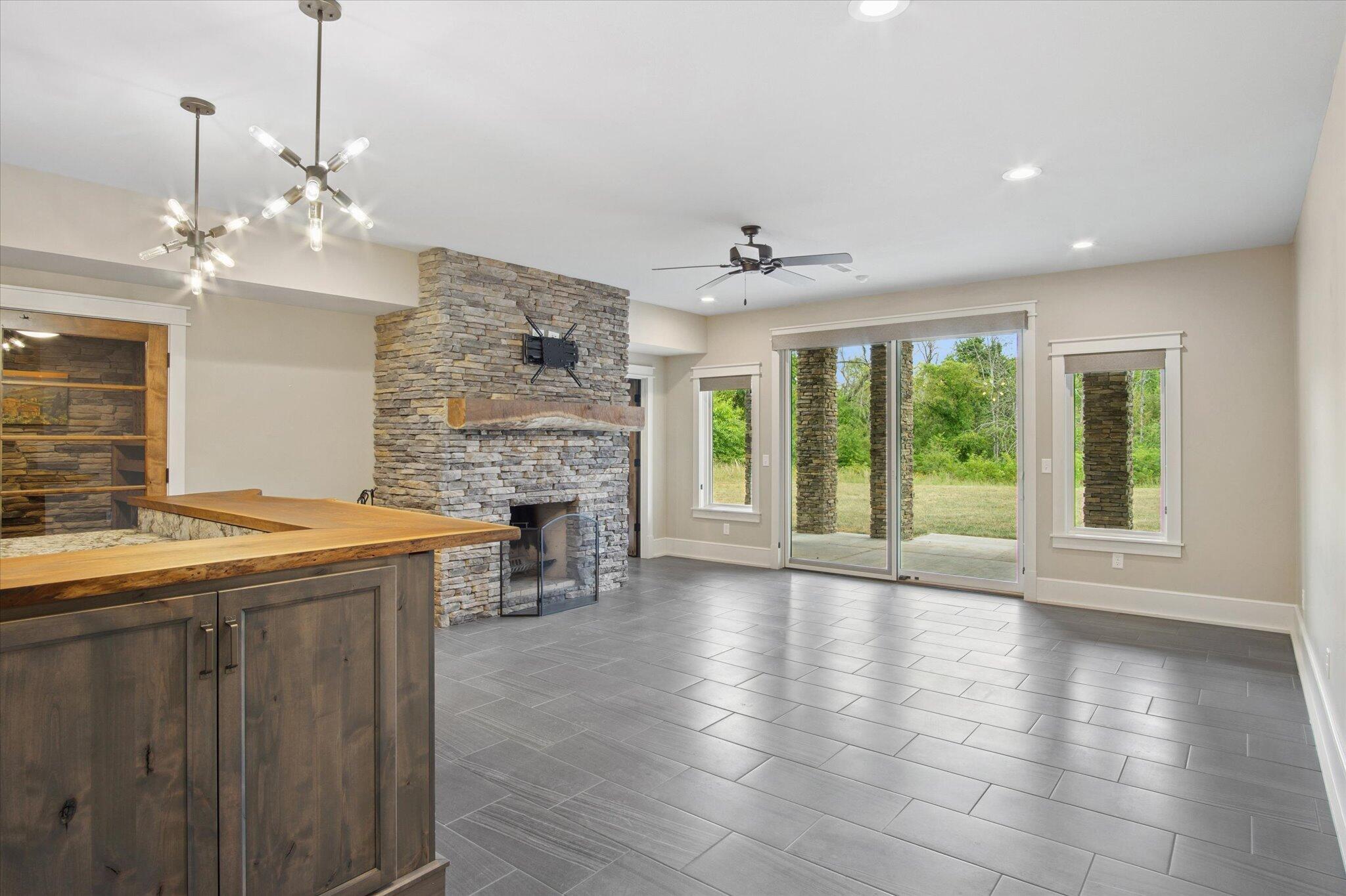 2470 East 565th Road Property Photo 72