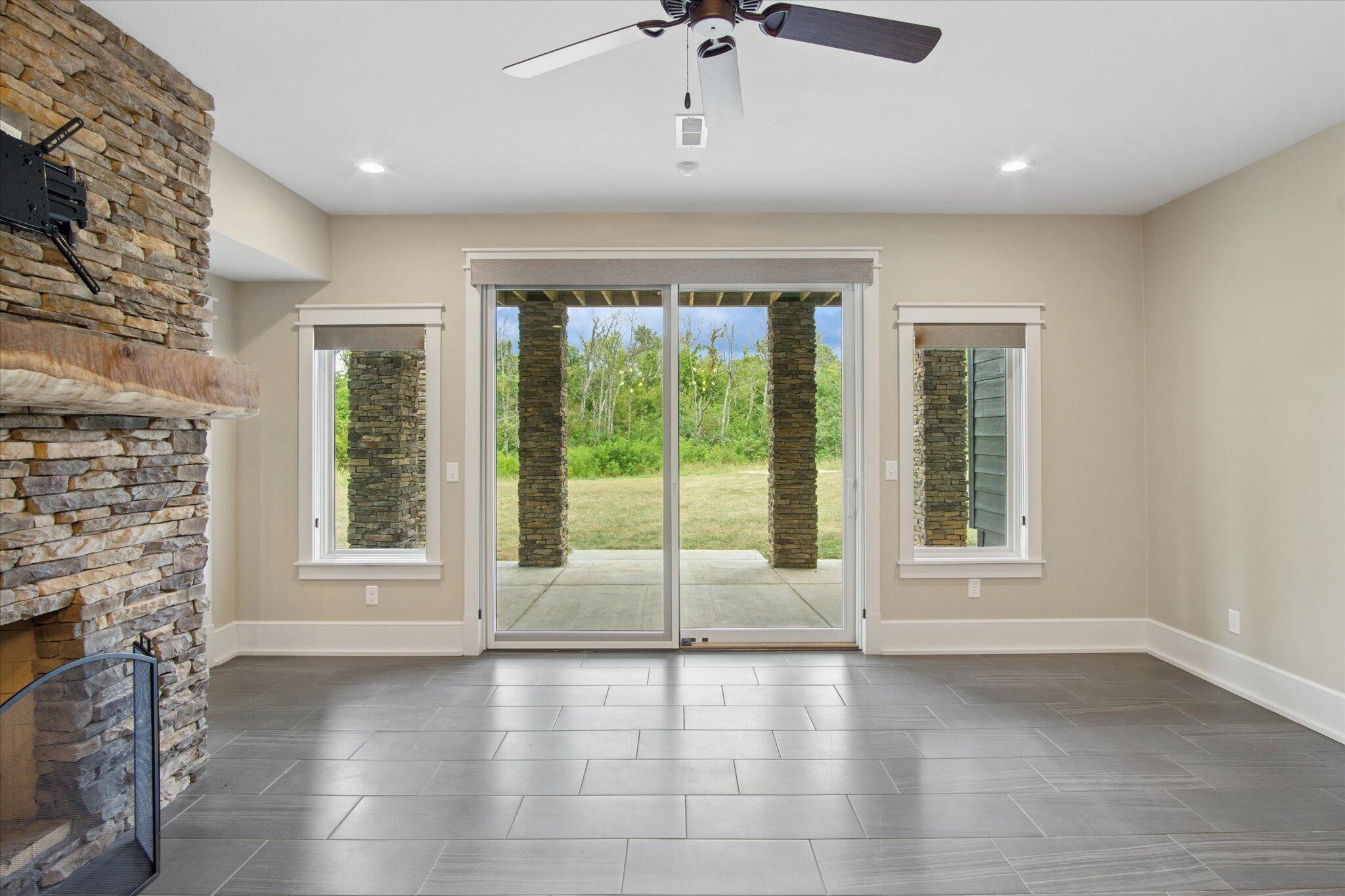 2470 East 565th Road Property Photo 75