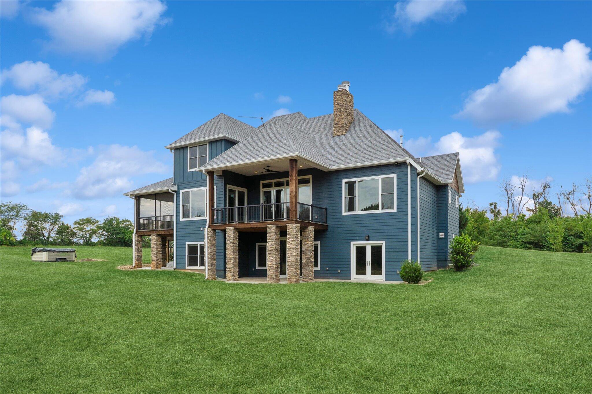 2470 East 565th Road Property Photo 95