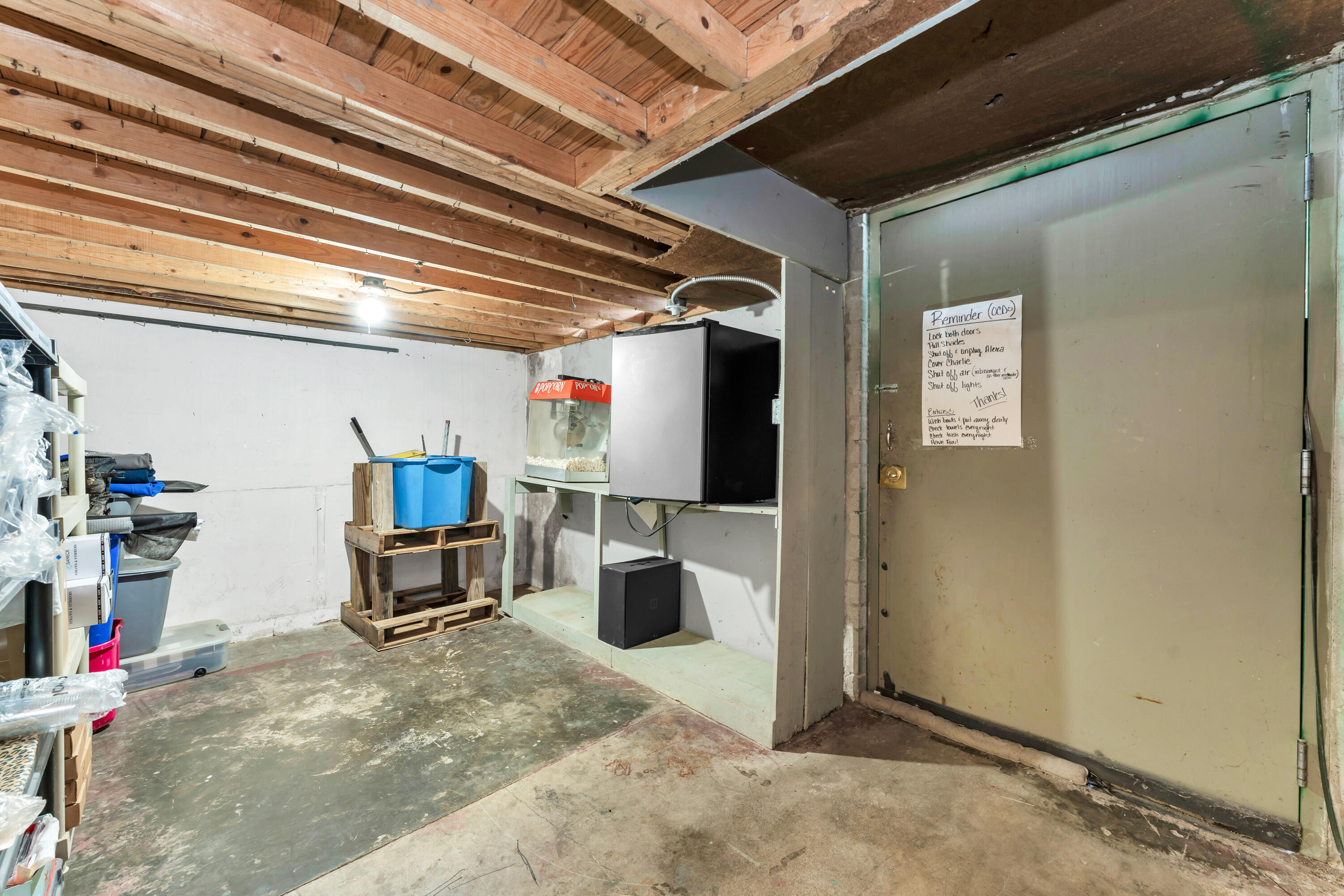 208 Main Street Property Photo 17