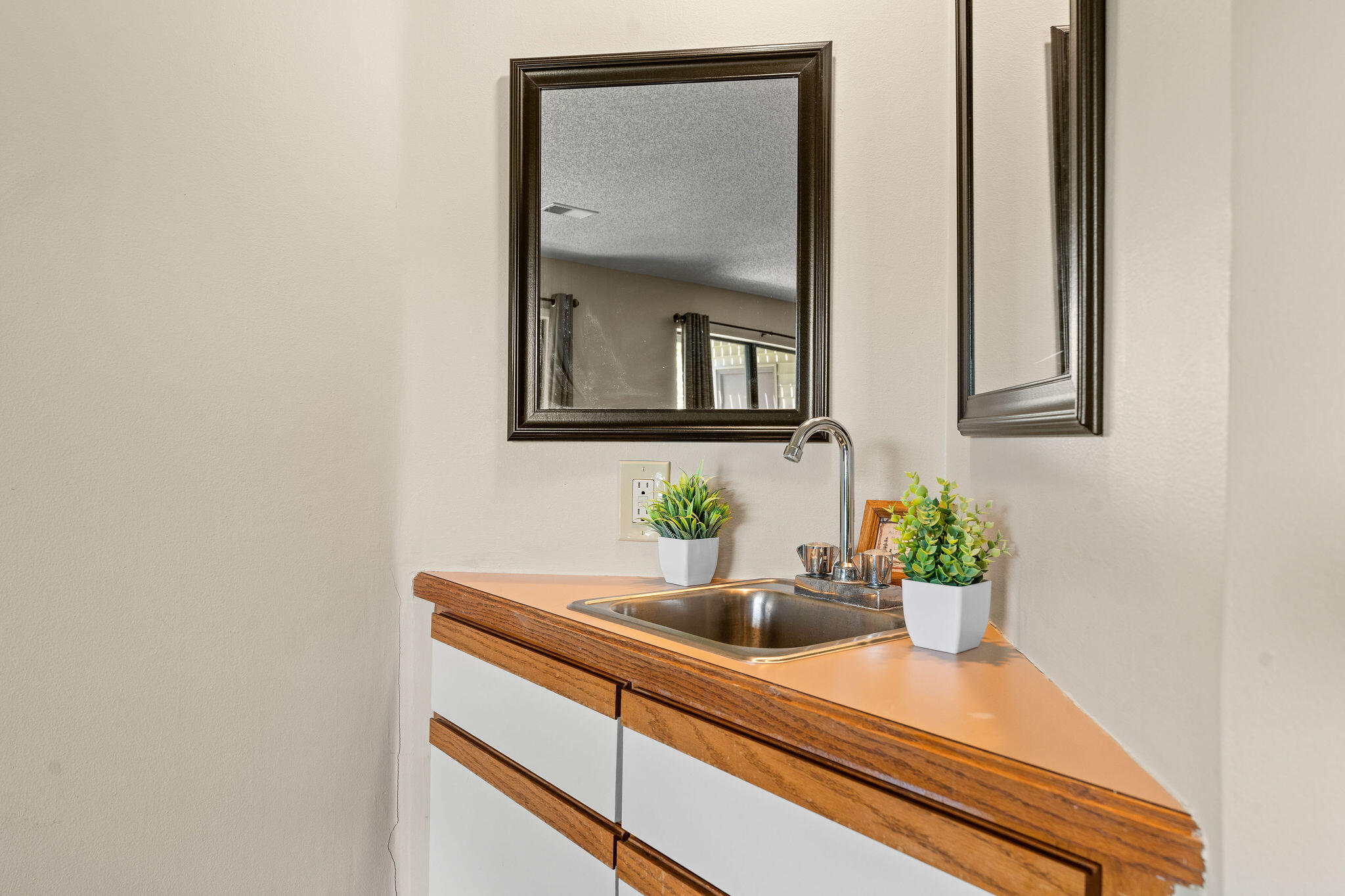 160 Mulligan Drive Property Photo 13