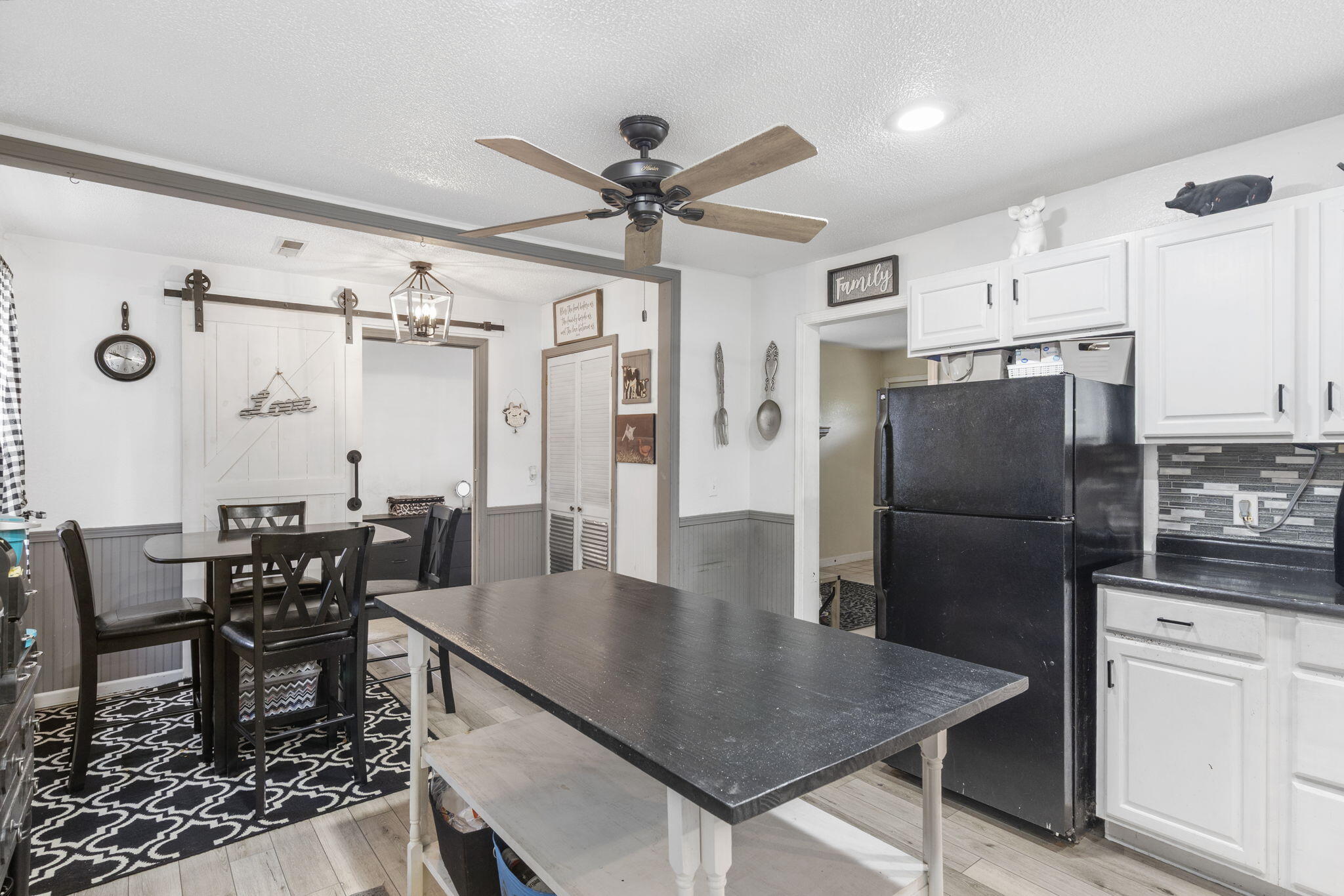 203 South Elder Street Property Photo 3