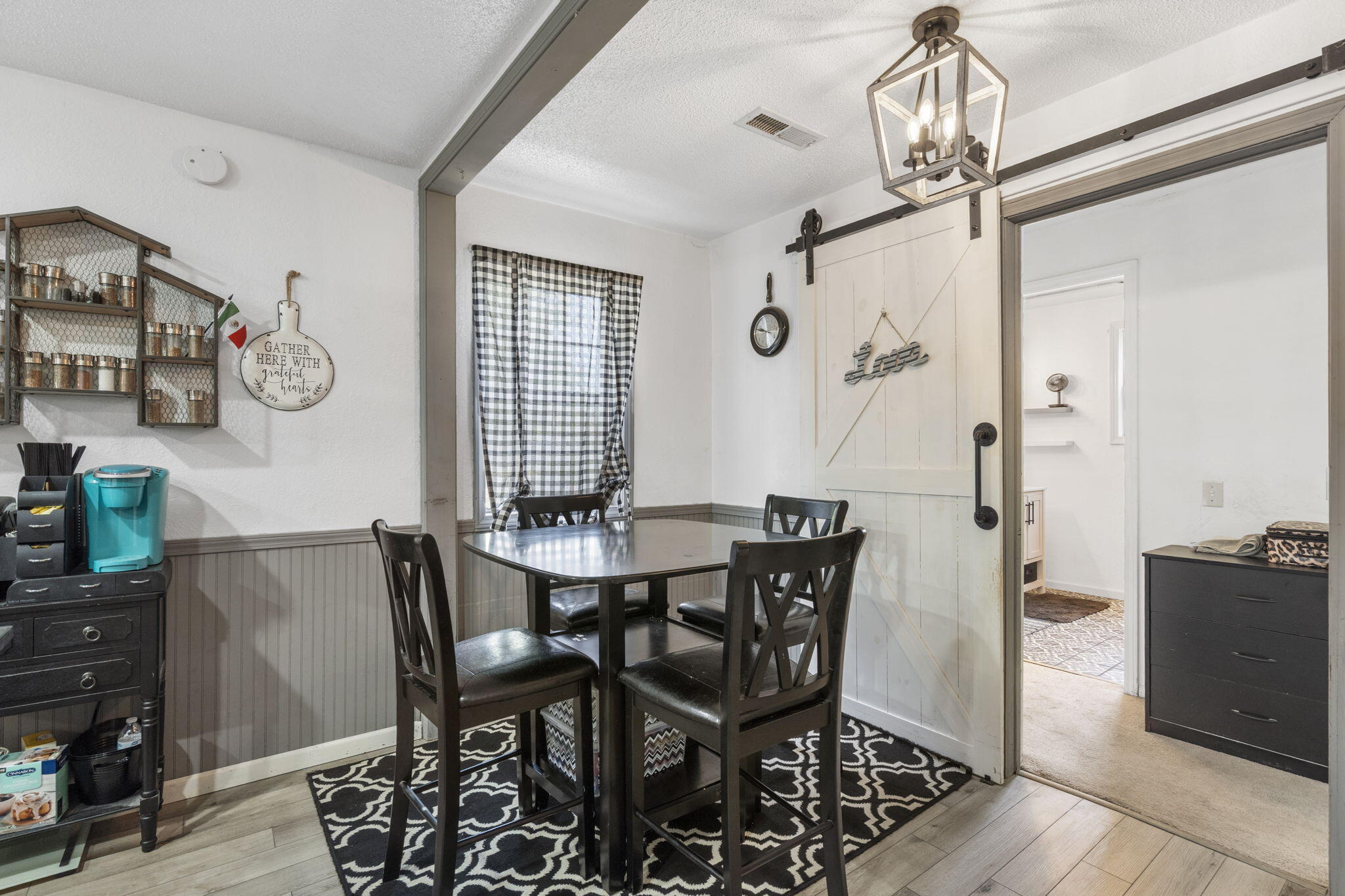 203 South Elder Street Property Photo 6