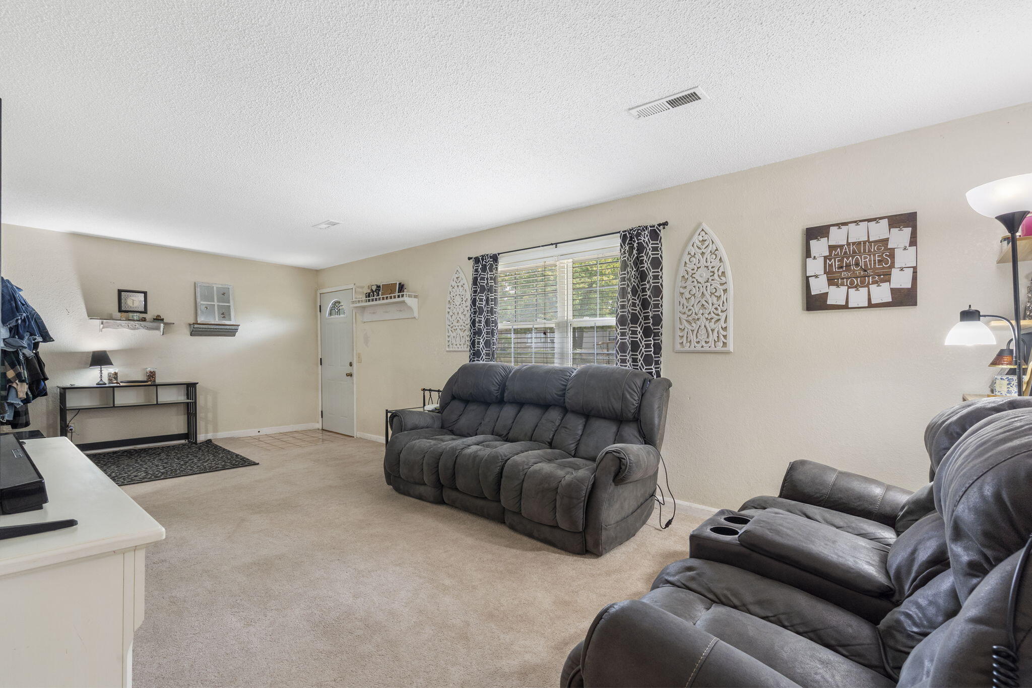 203 South Elder Street Property Photo 11