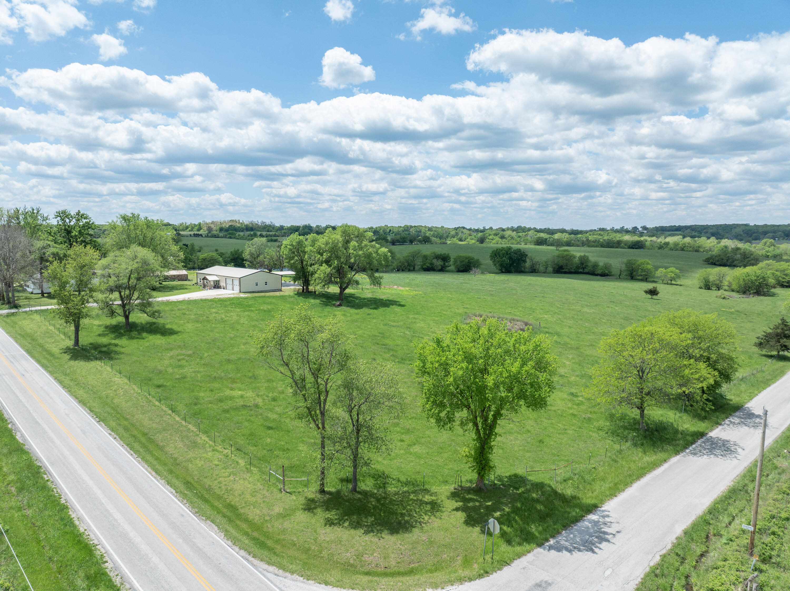 3421 Highway M Property Photo 2