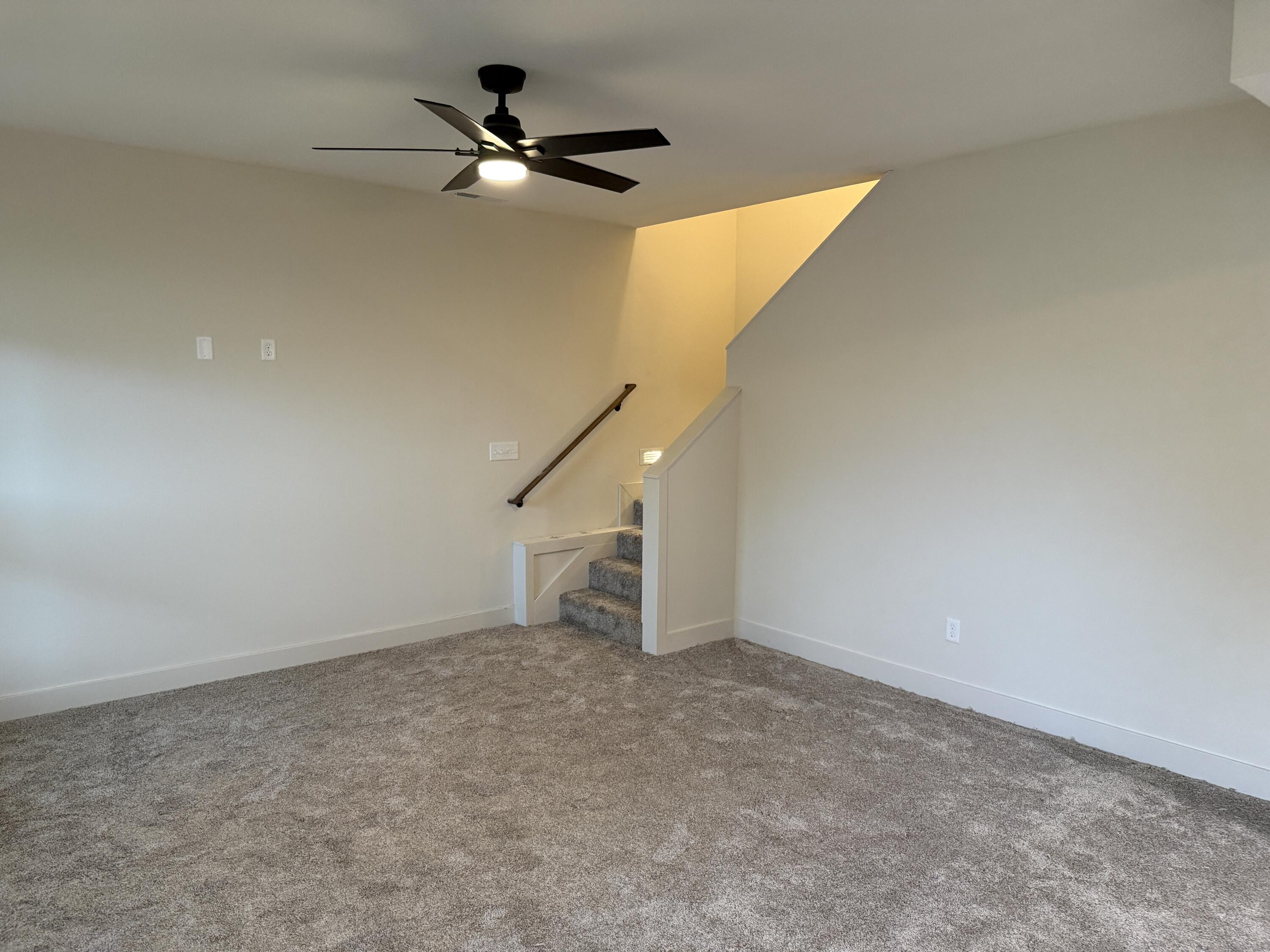 825 South Cobble Creek Boulevard Property Photo 14