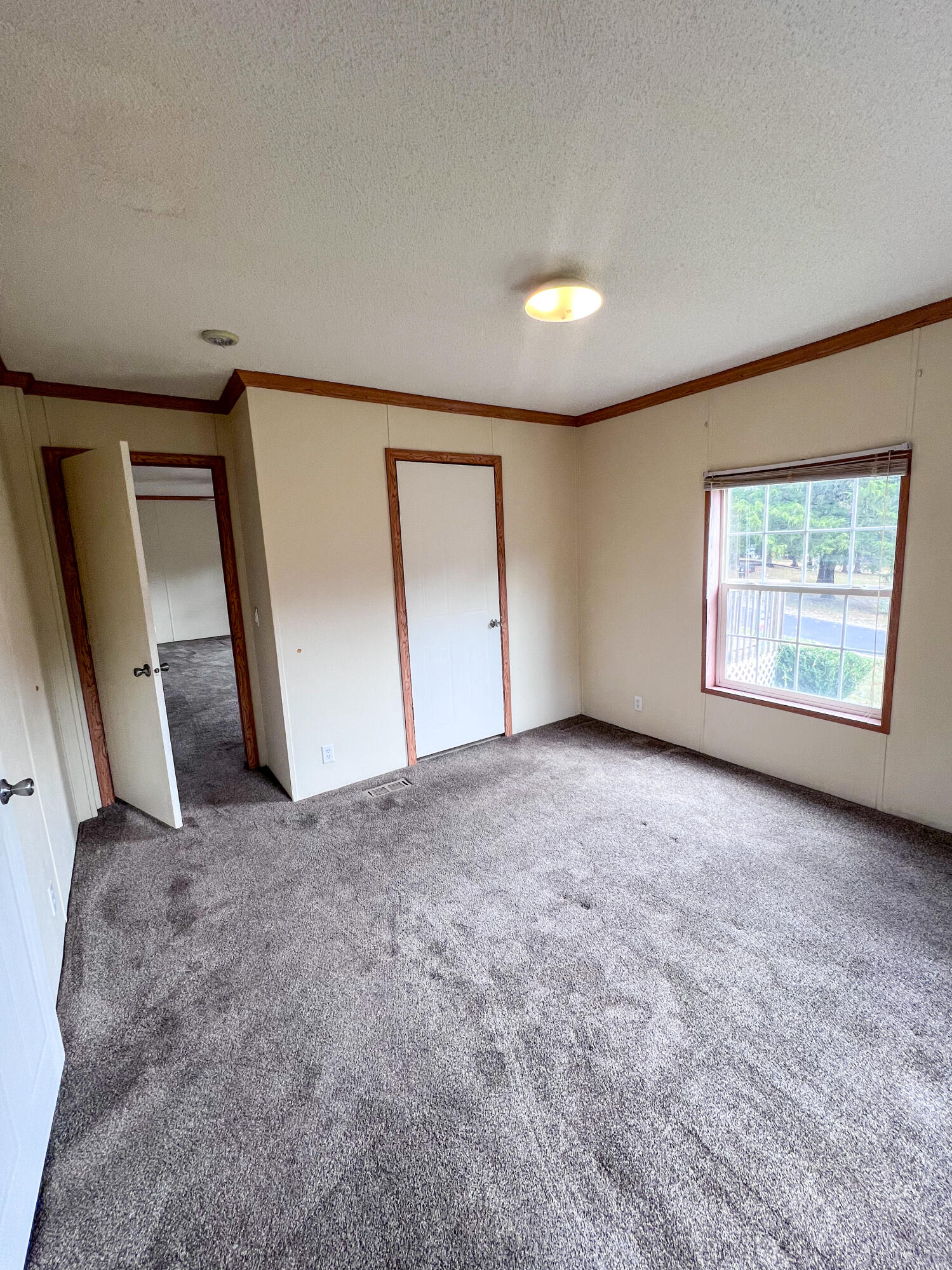 17976 New Hermitage Drive Property Photo 18