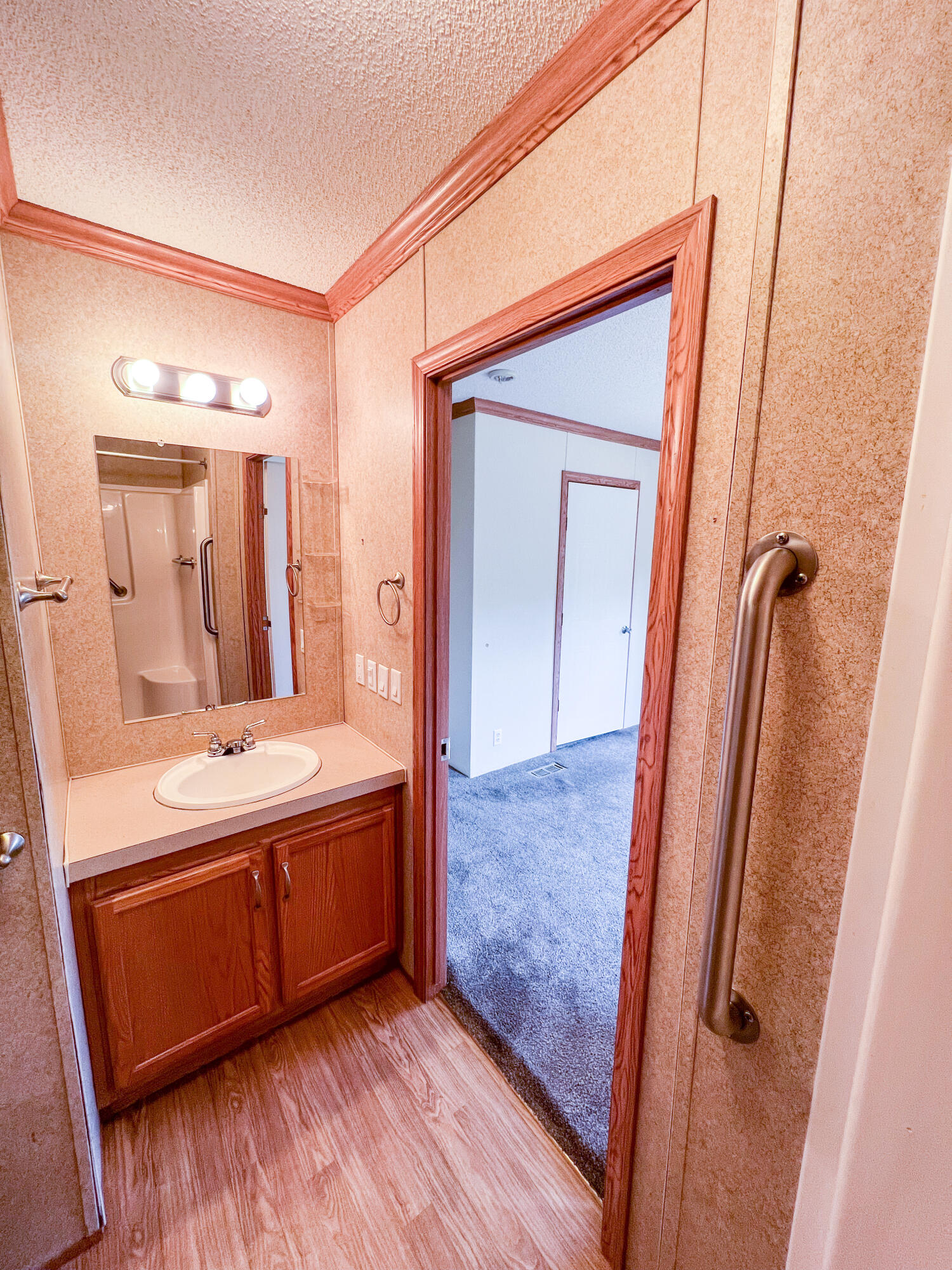 17976 New Hermitage Drive Property Photo 20