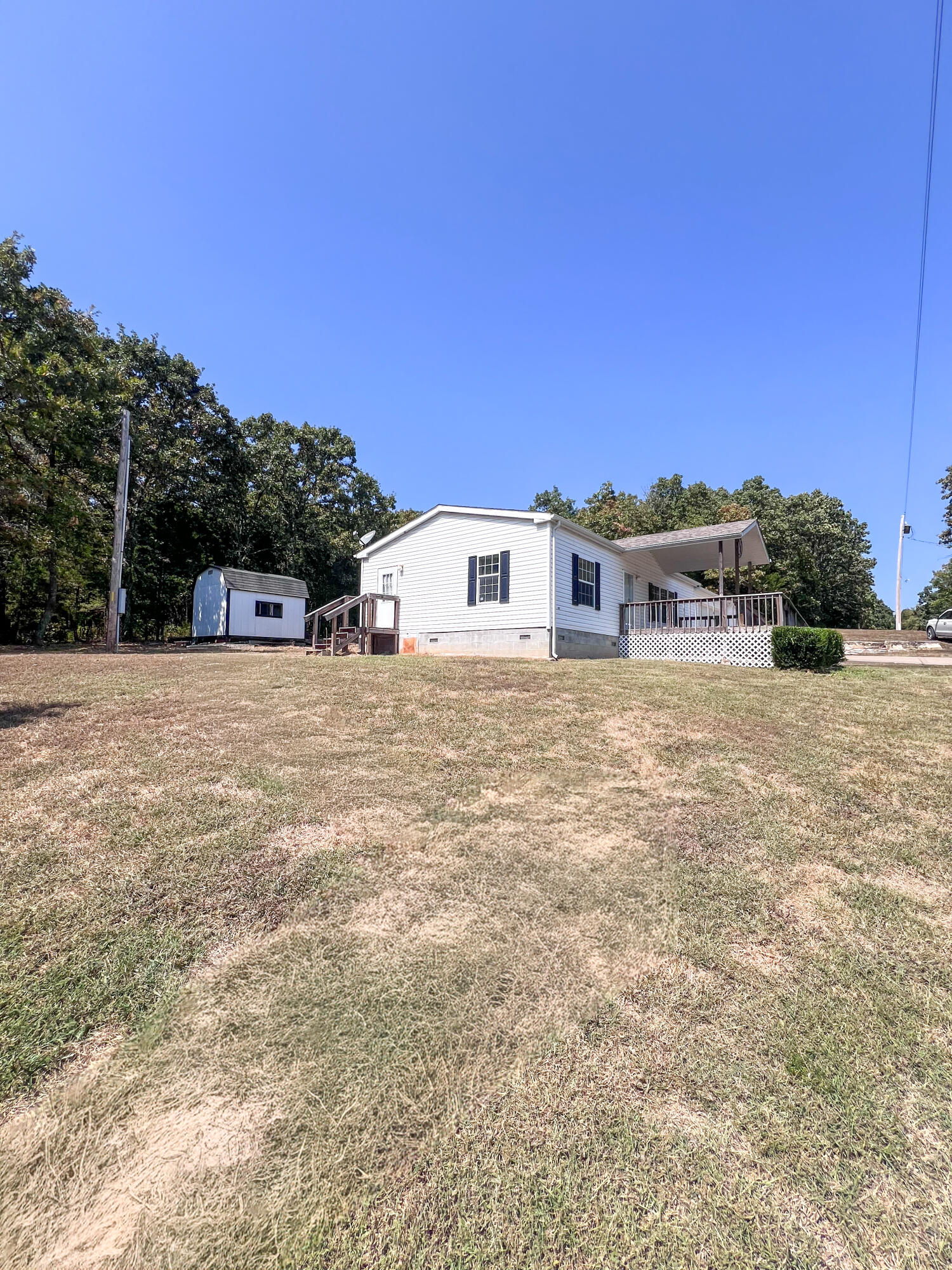 17976 New Hermitage Drive Property Photo 40