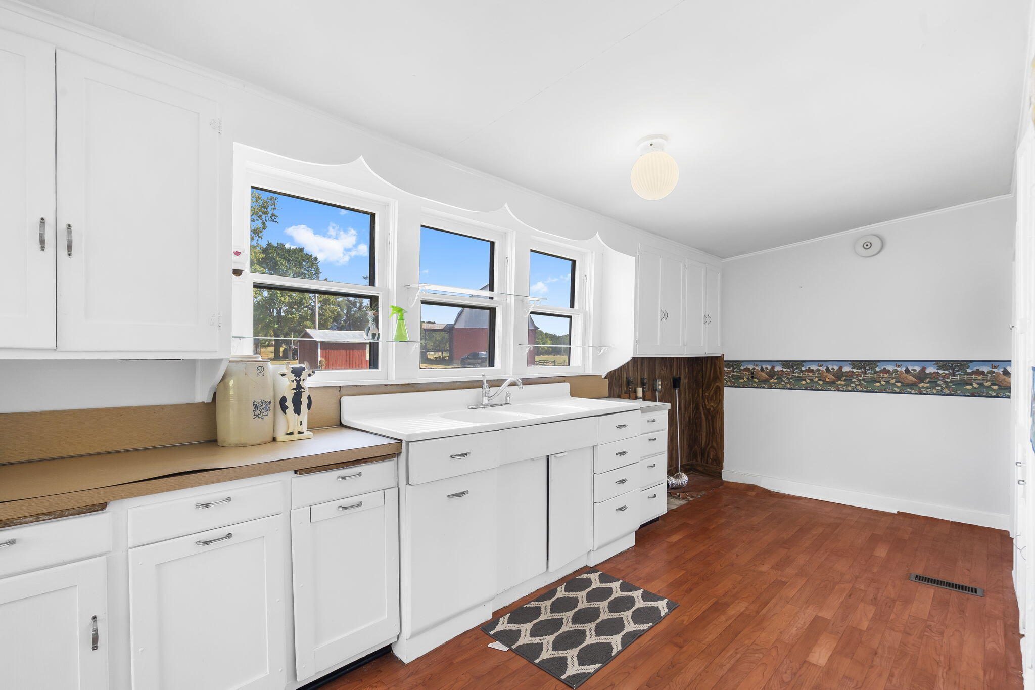 16311 Sunburst Road Property Photo 15