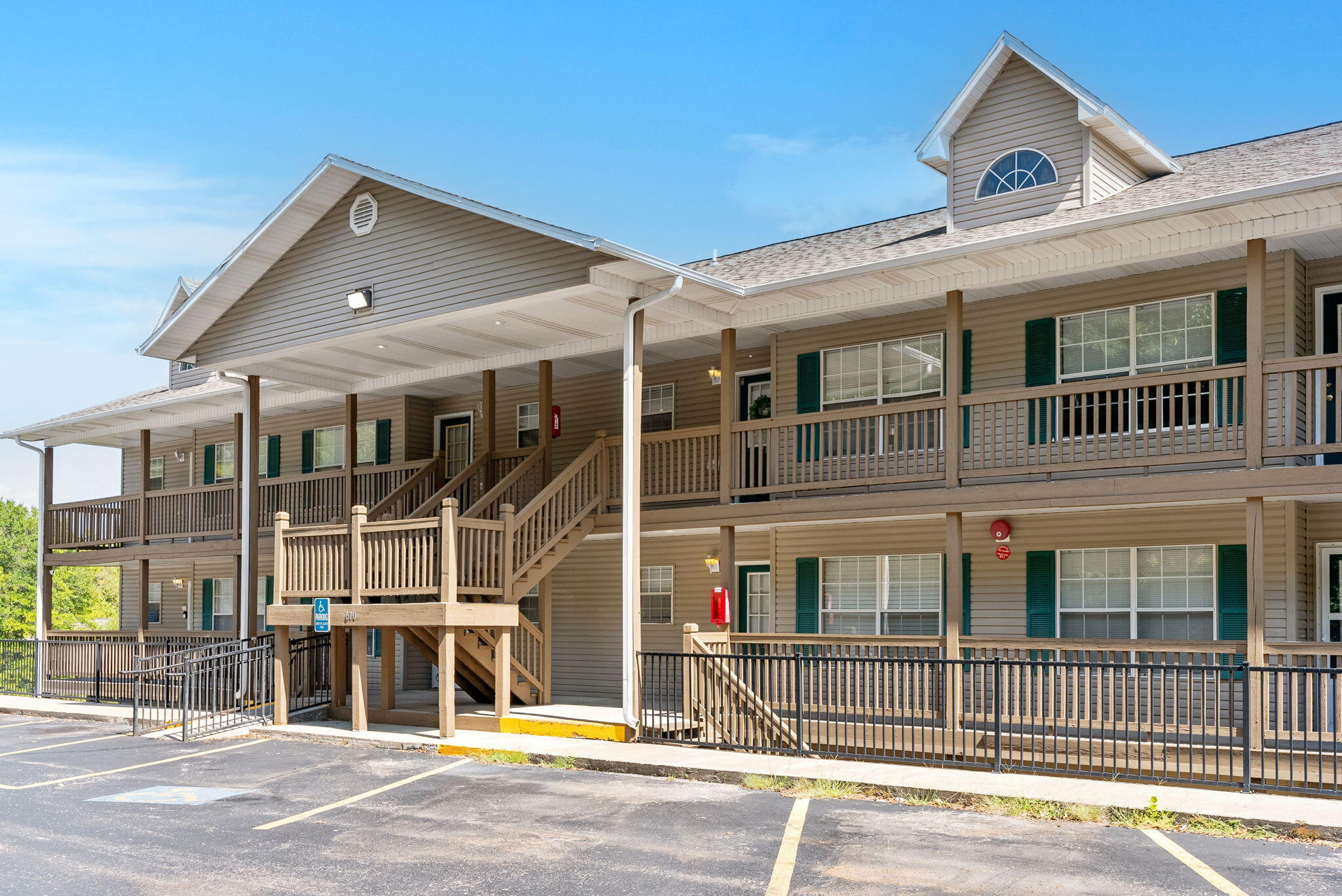 610 Abby Lane Property Photo 2