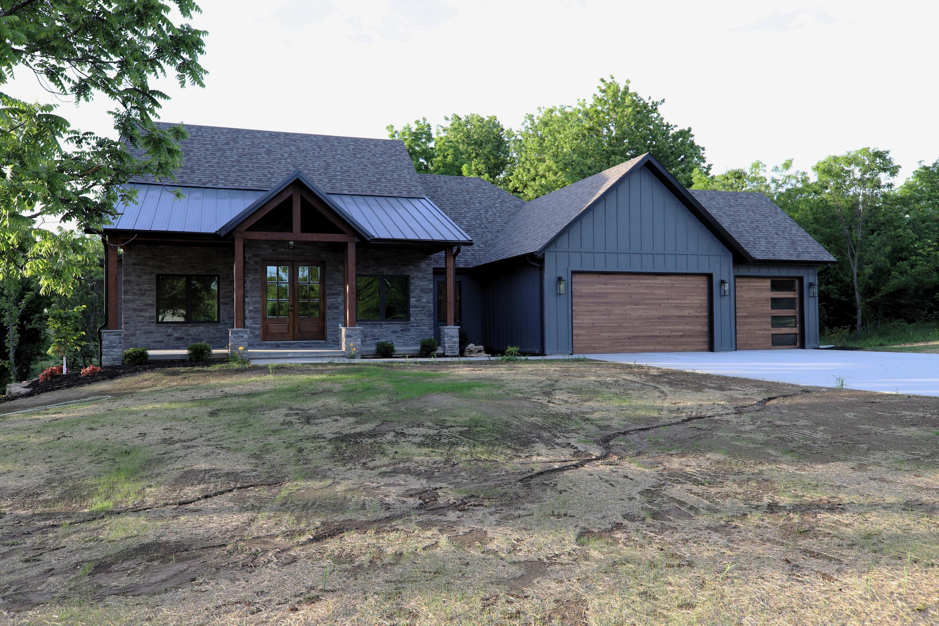 303 Crystal Valley Rd Property Photo 2