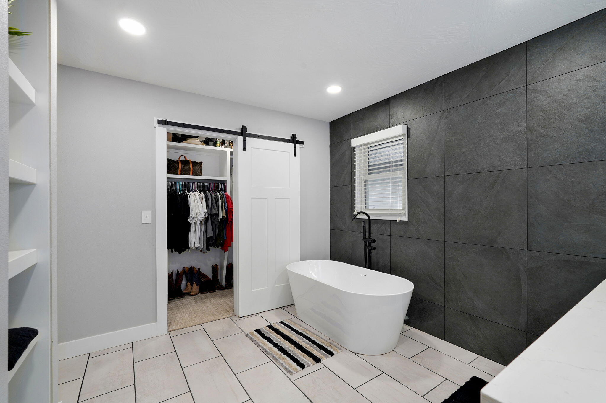 12163 State Highway Tt Property Photo 17