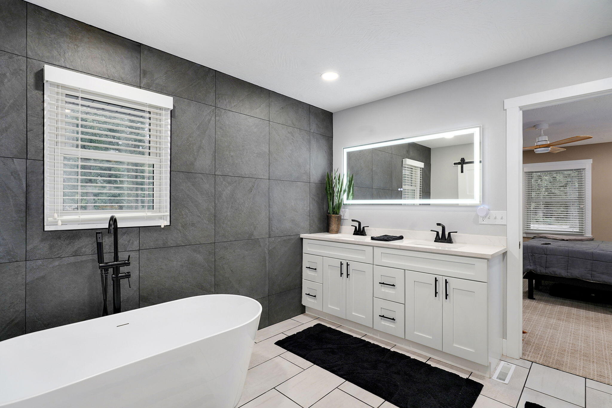 12163 State Highway Tt Property Photo 18