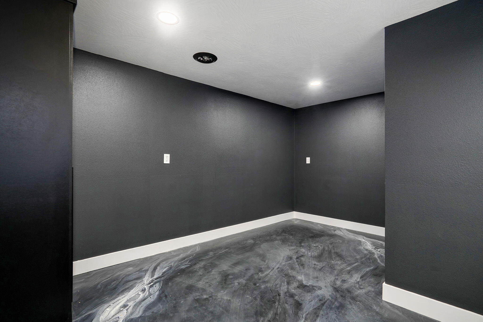 12163 State Highway Tt Property Photo 36