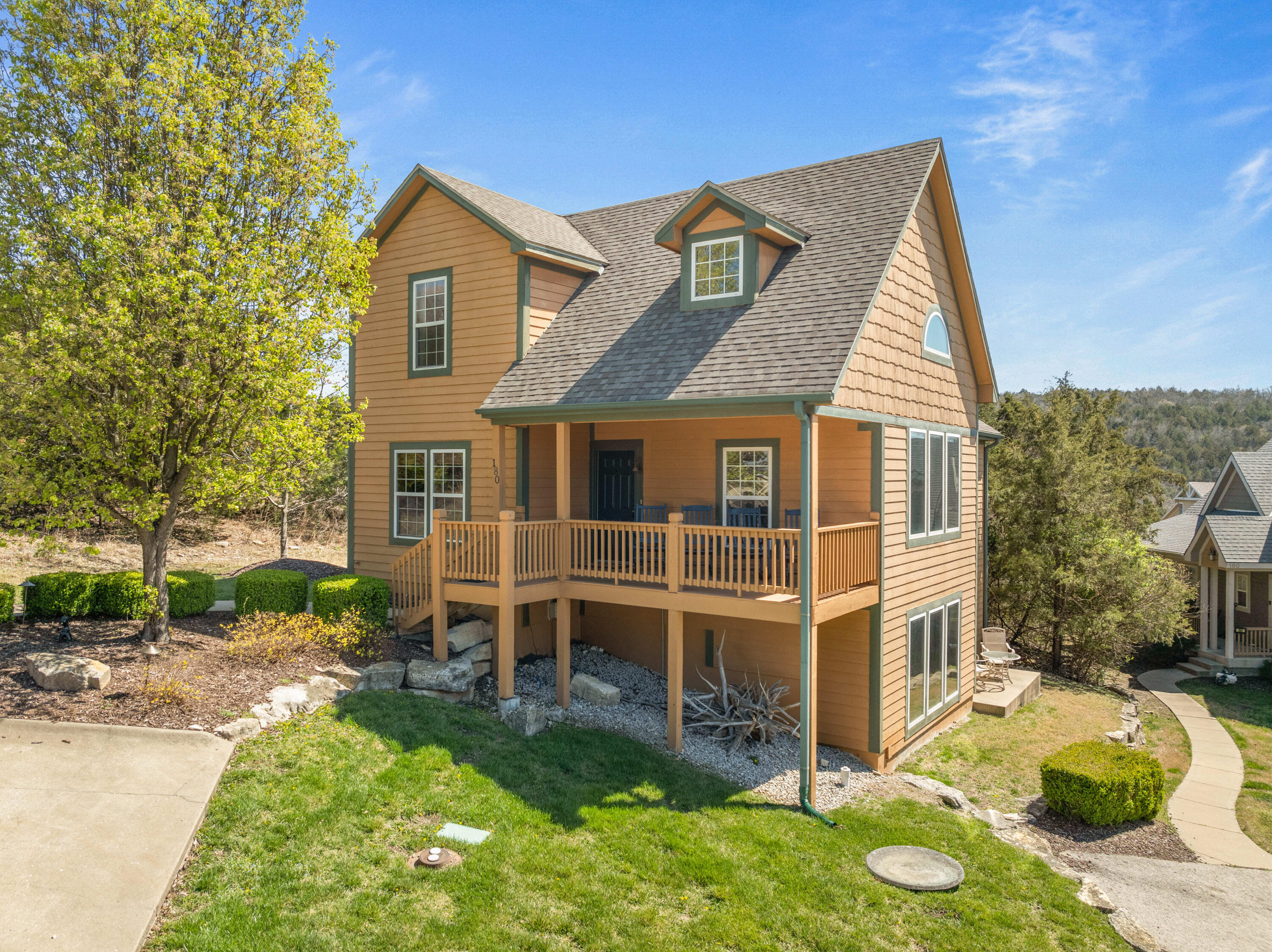 180 Canyon Crossing Property Photo 1