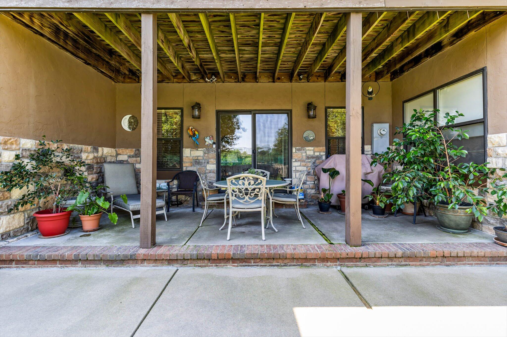 2343 West Westview Street Property Photo 28