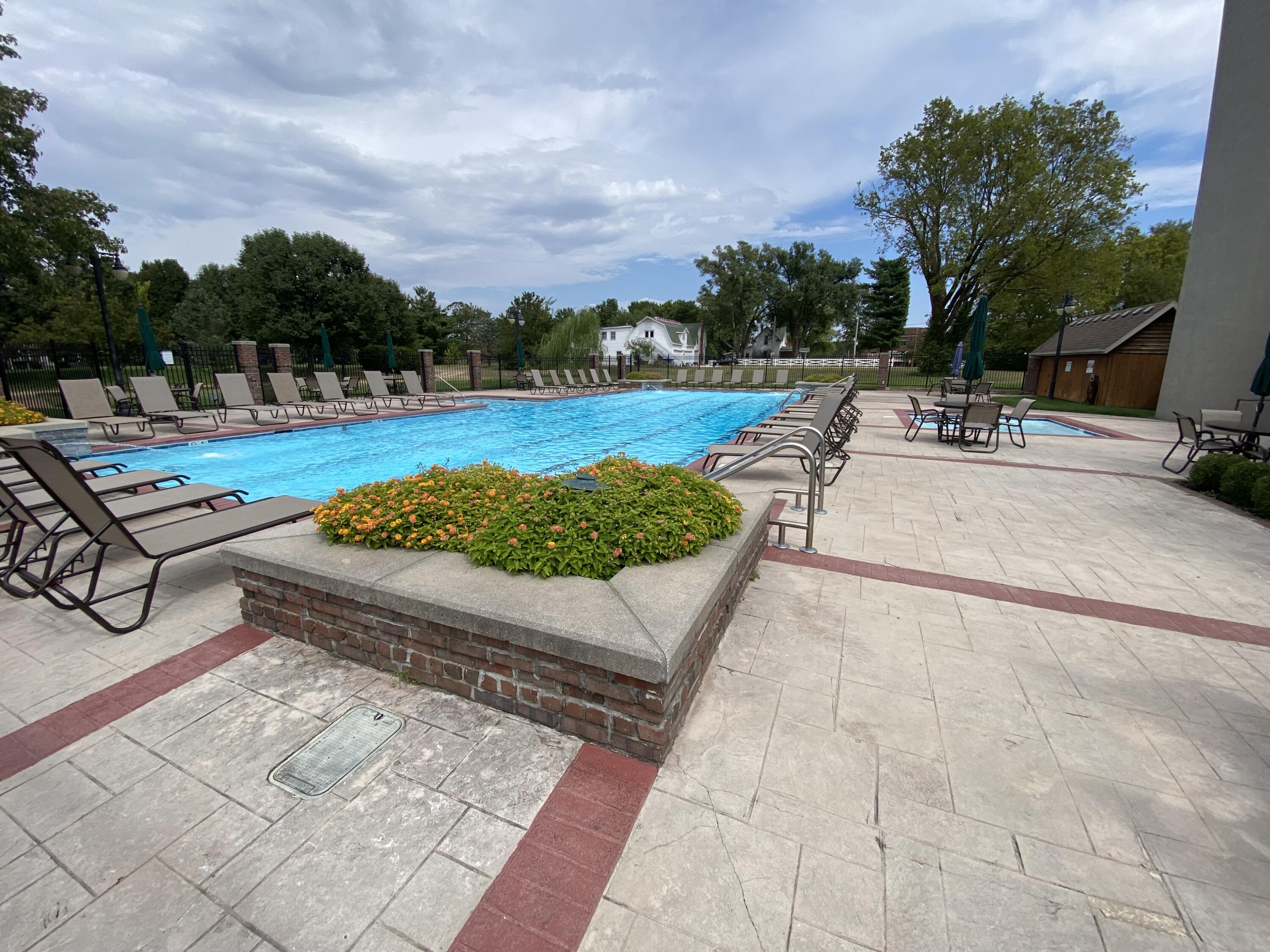 2343 West Westview Street Property Photo 33