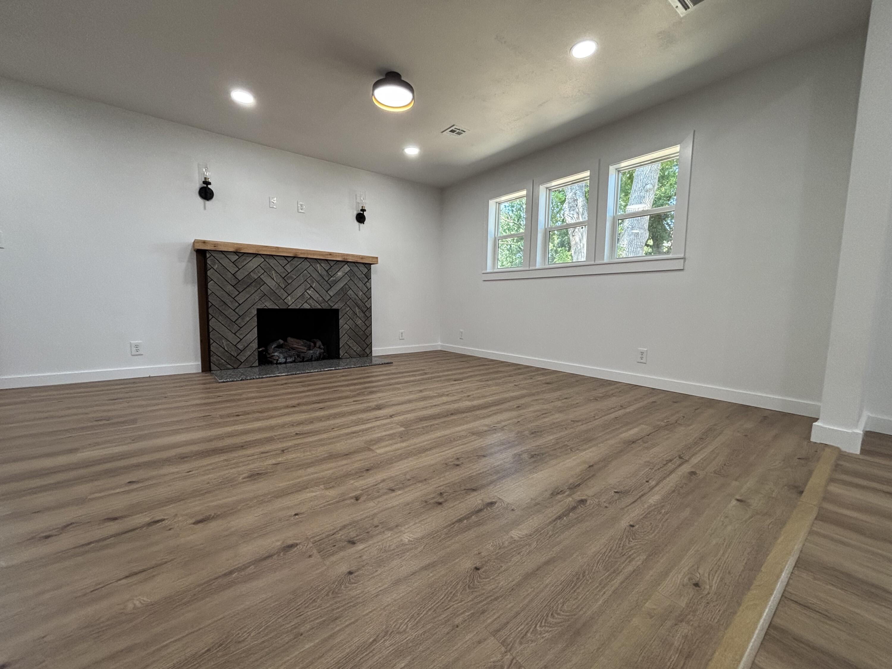 701 A Street Property Photo 6