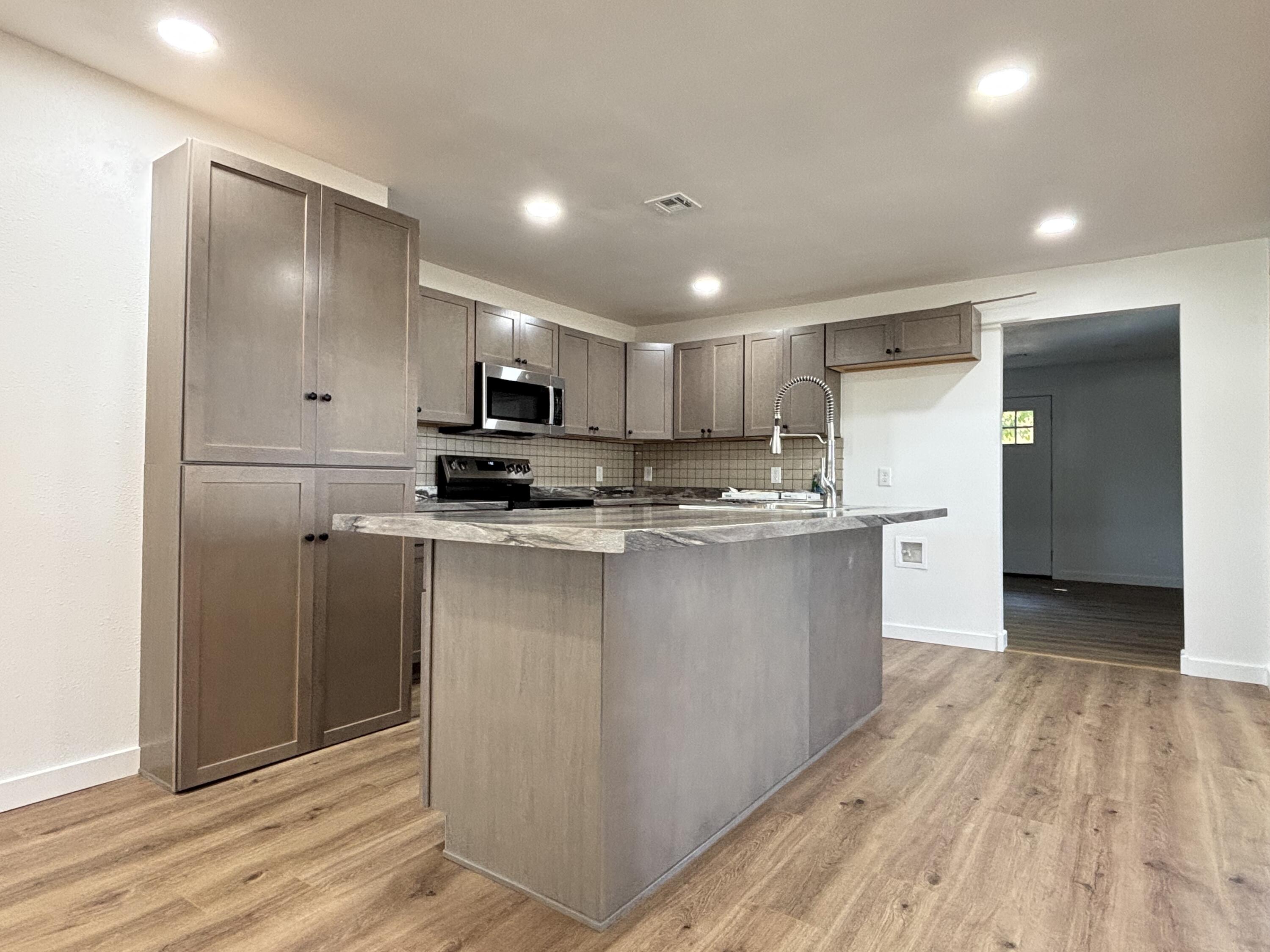 701 A Street Property Photo 7