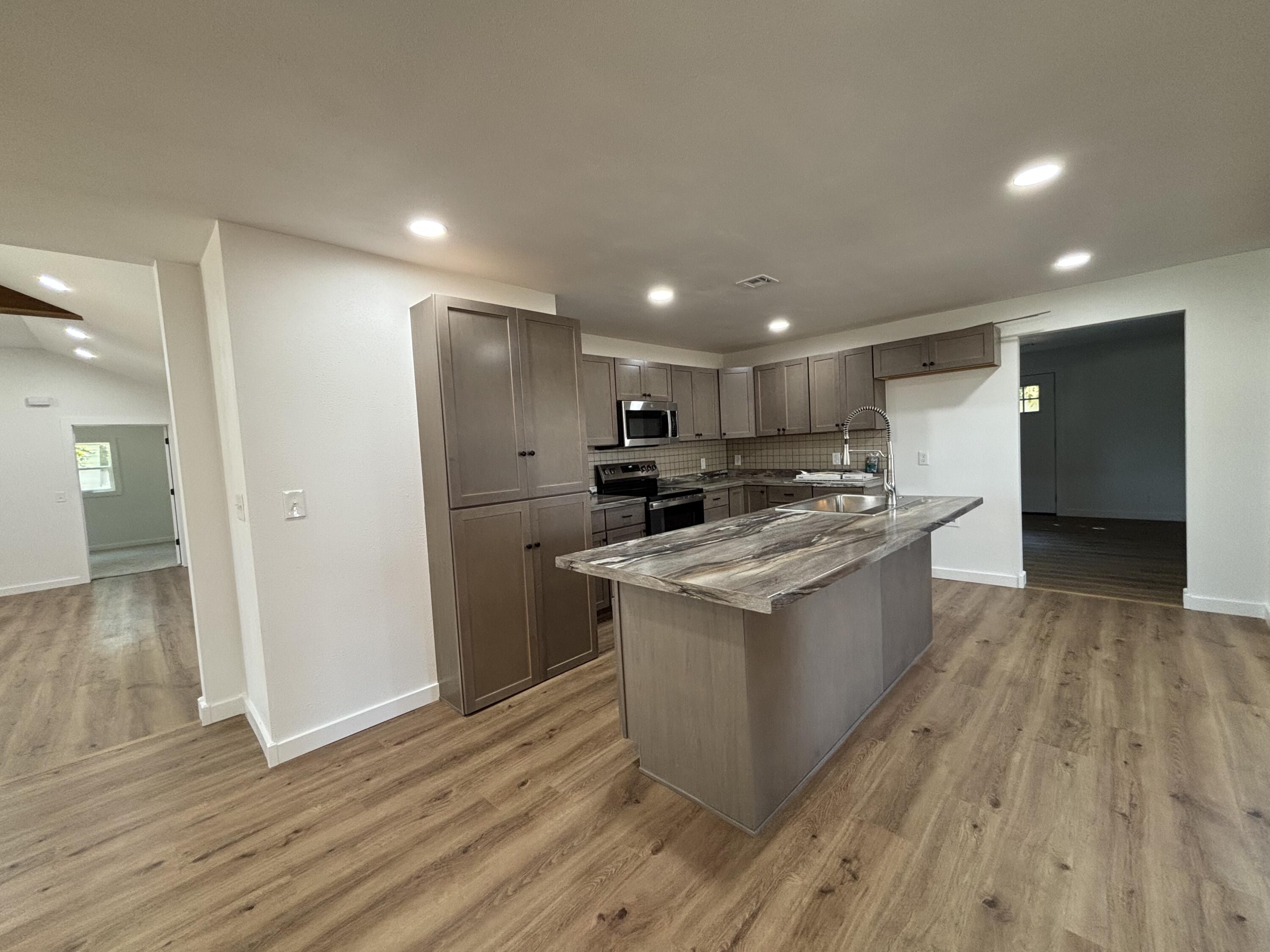 701 A Street Property Photo 8