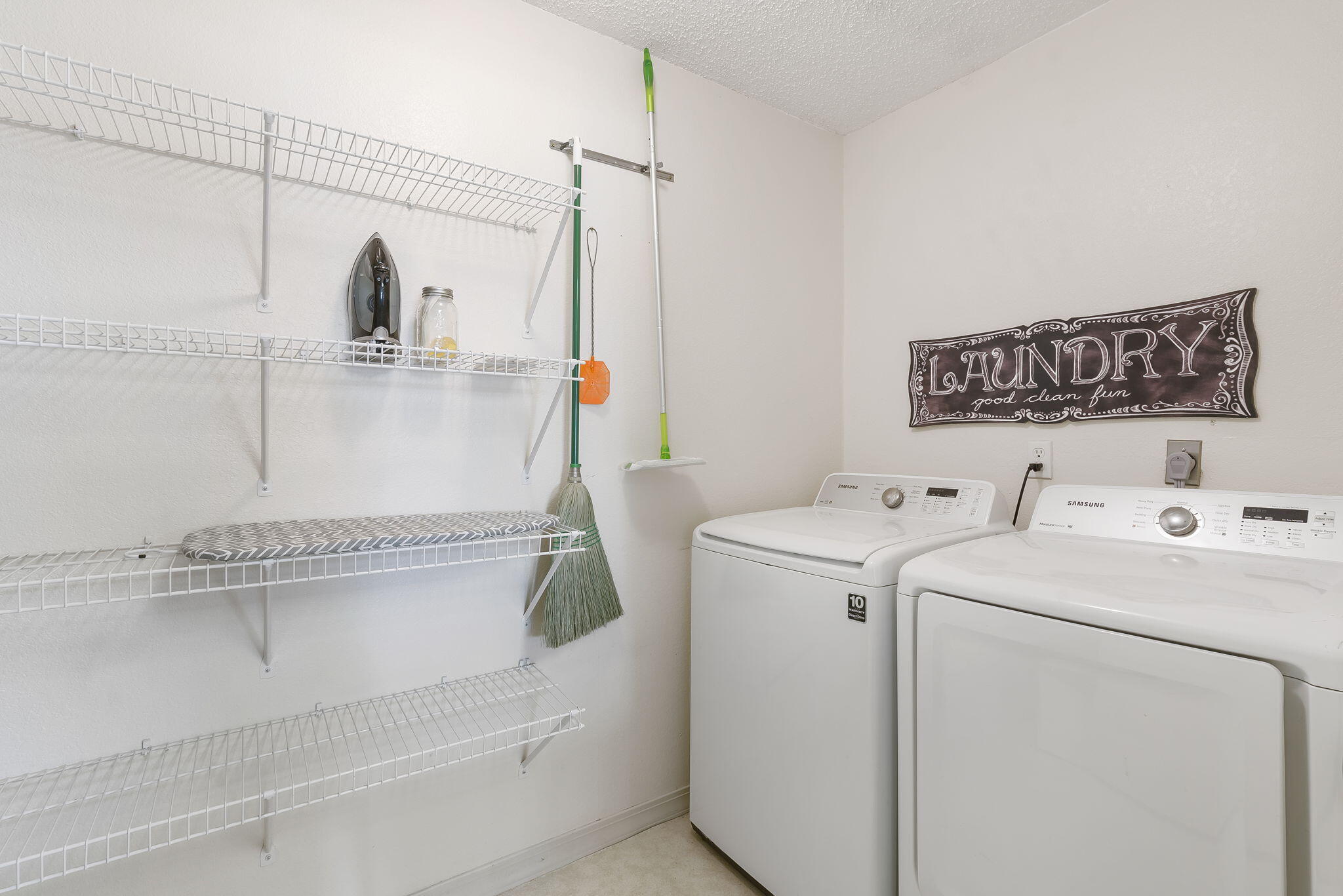 189 Avondale Drive 3 Property Photo 10