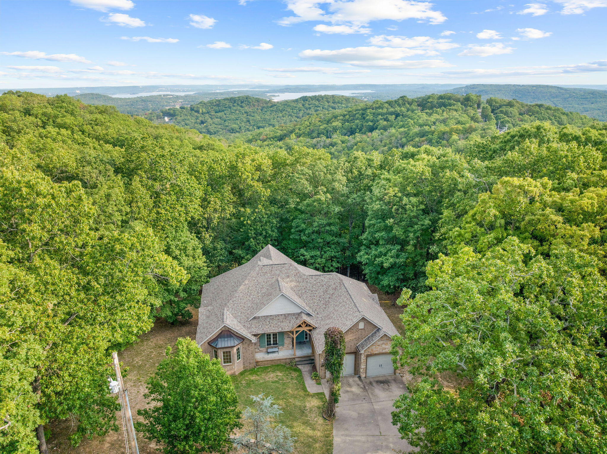 2296 Talking Rocks Road Property Photo 6