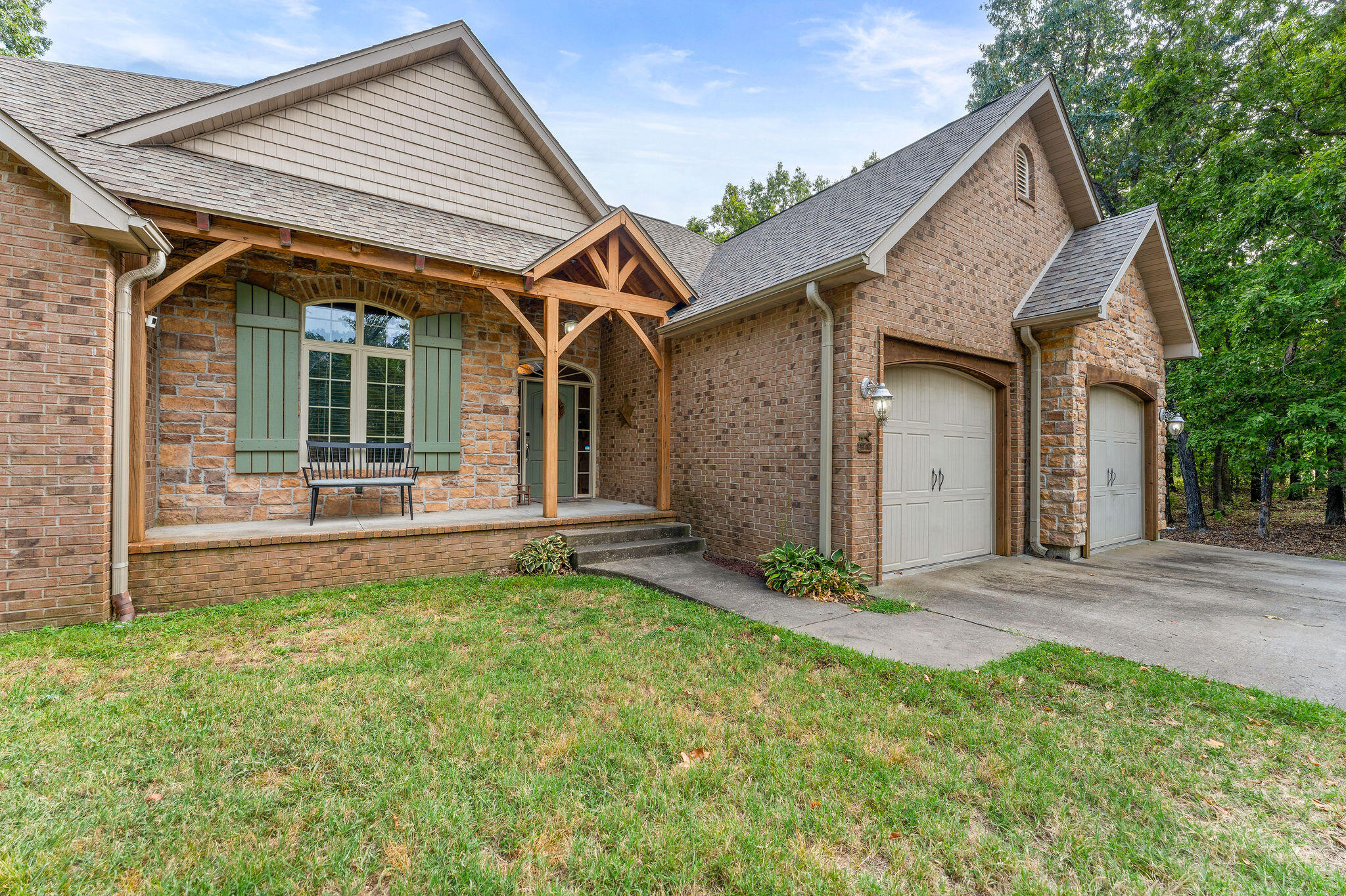 2296 Talking Rocks Road Property Photo 11