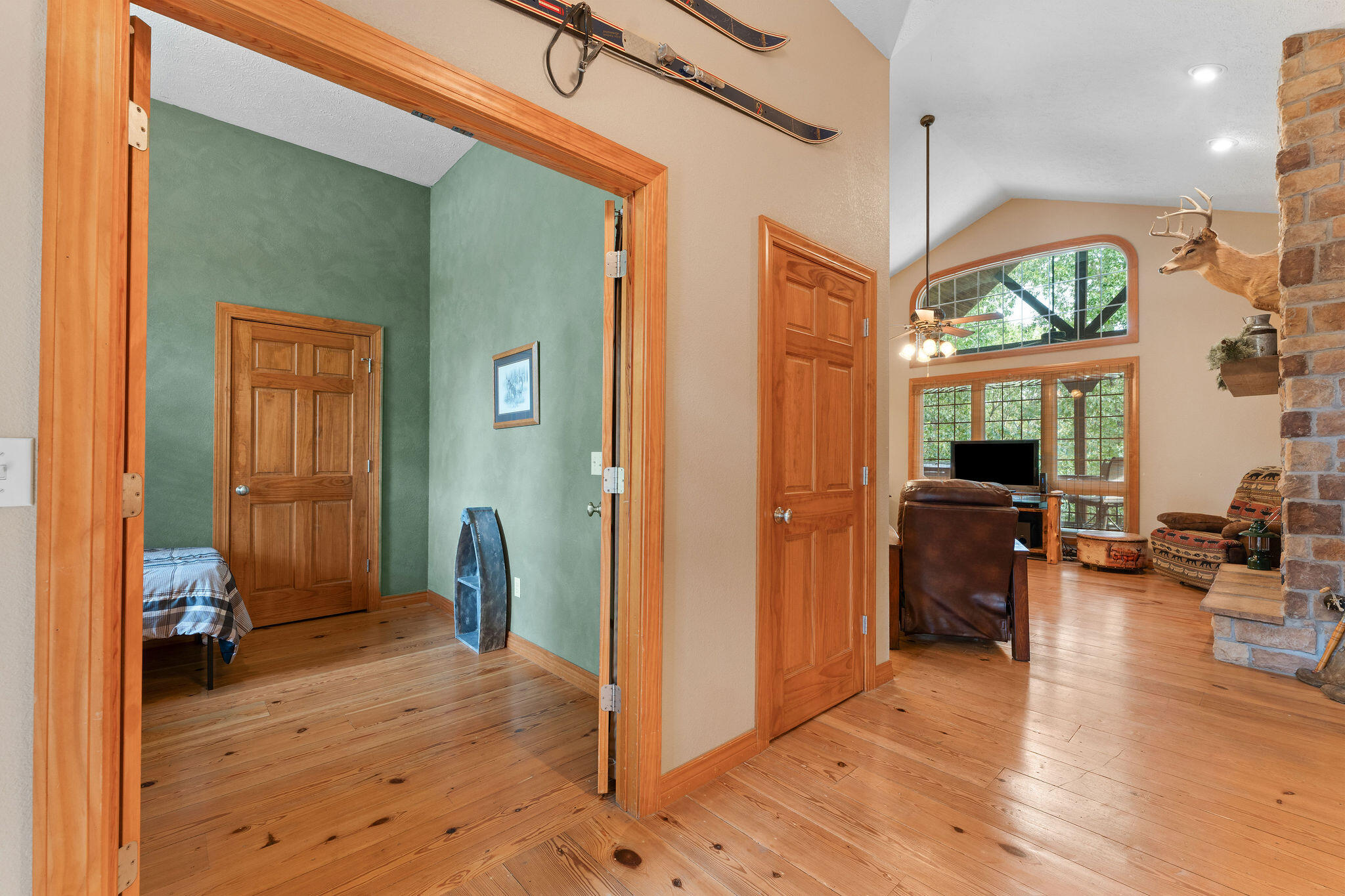 2296 Talking Rocks Road Property Photo 13