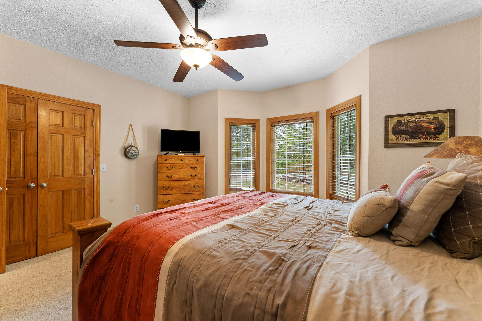 2296 Talking Rocks Road Property Photo 38