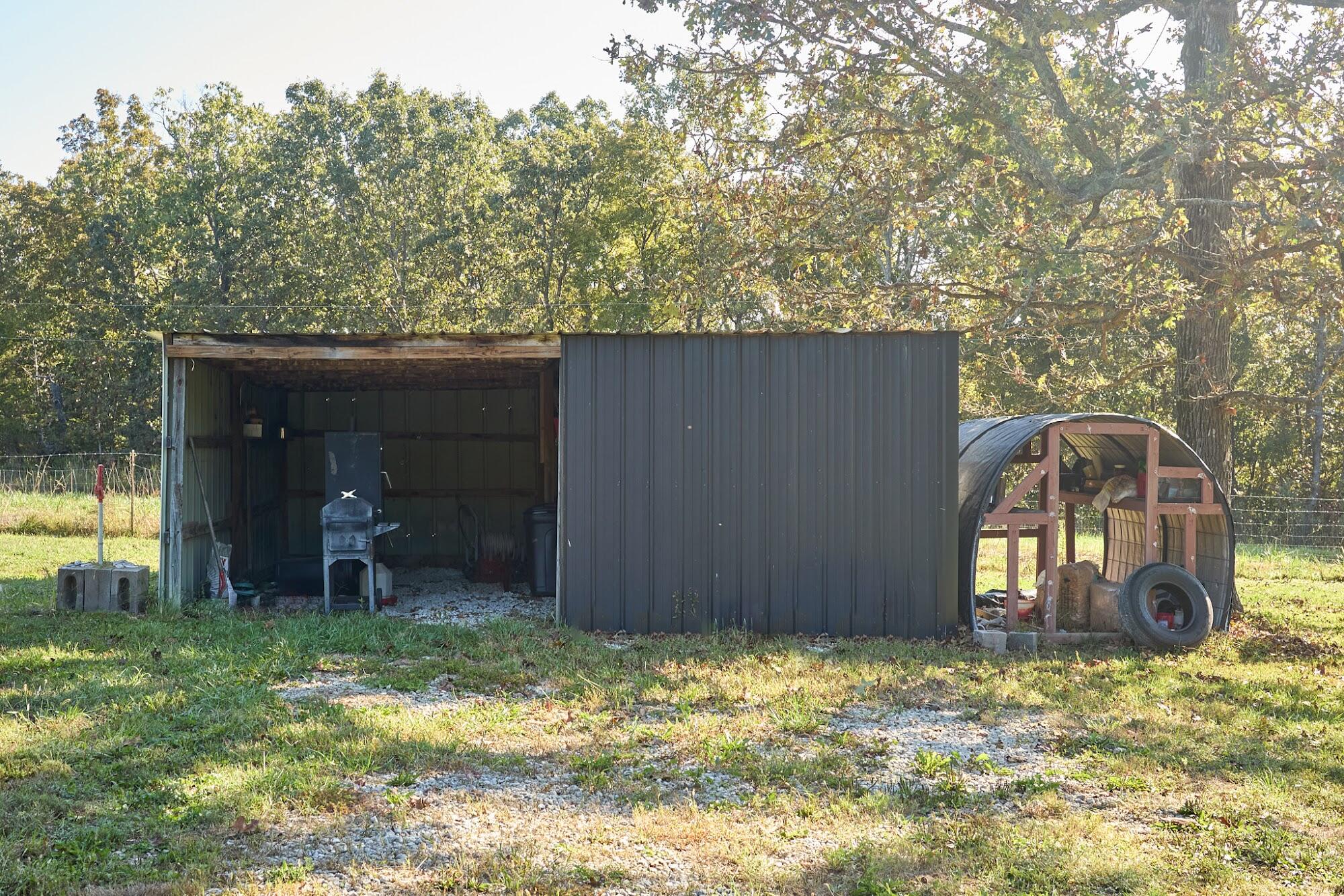 12224 Valley View Road Property Photo 10