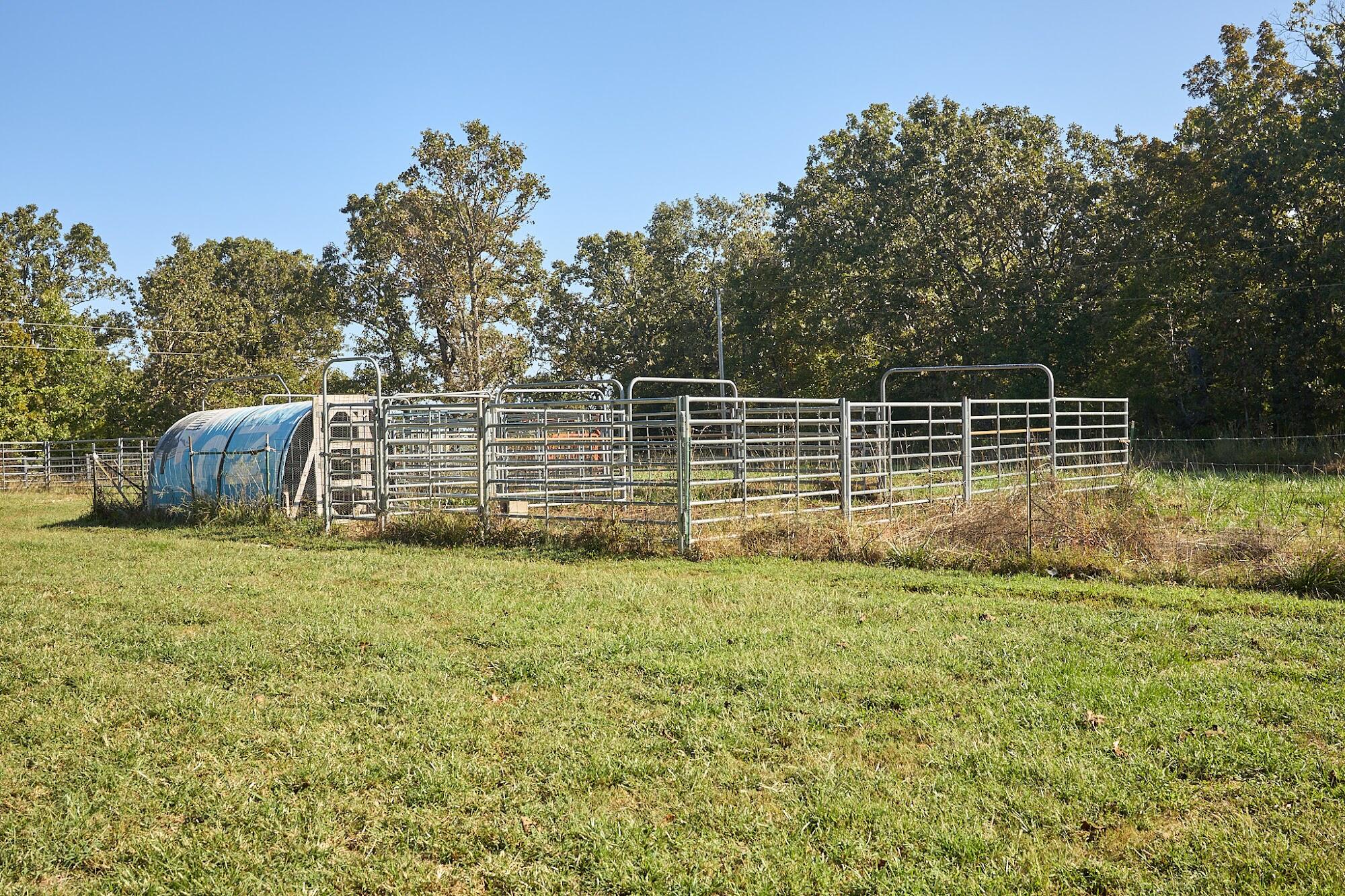 12224 Valley View Road Property Photo 12