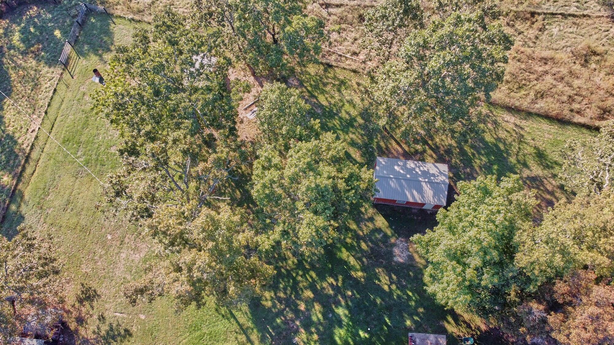 12224 Valley View Road Property Photo 15