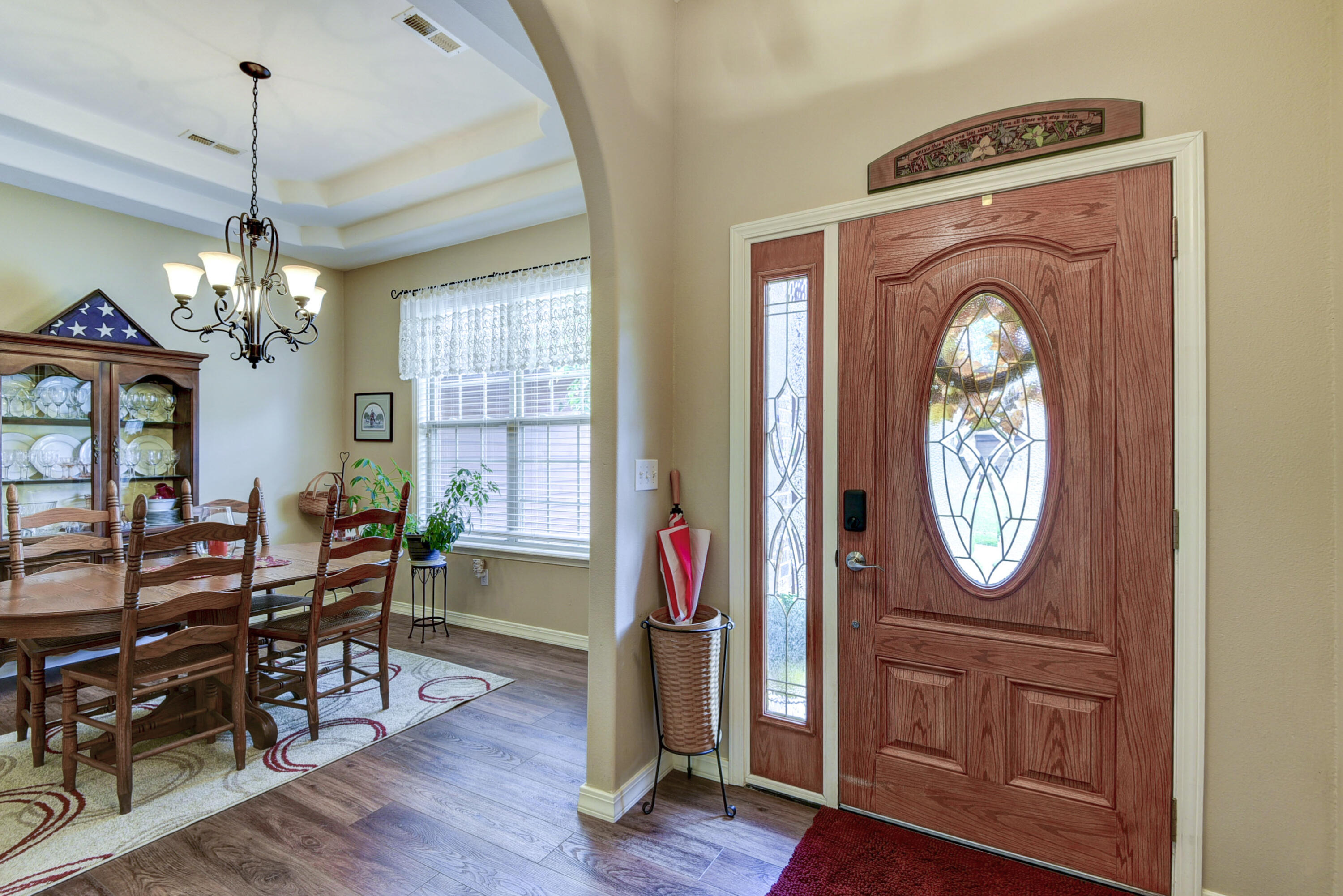 211 Shadow View Drive Property Photo 5