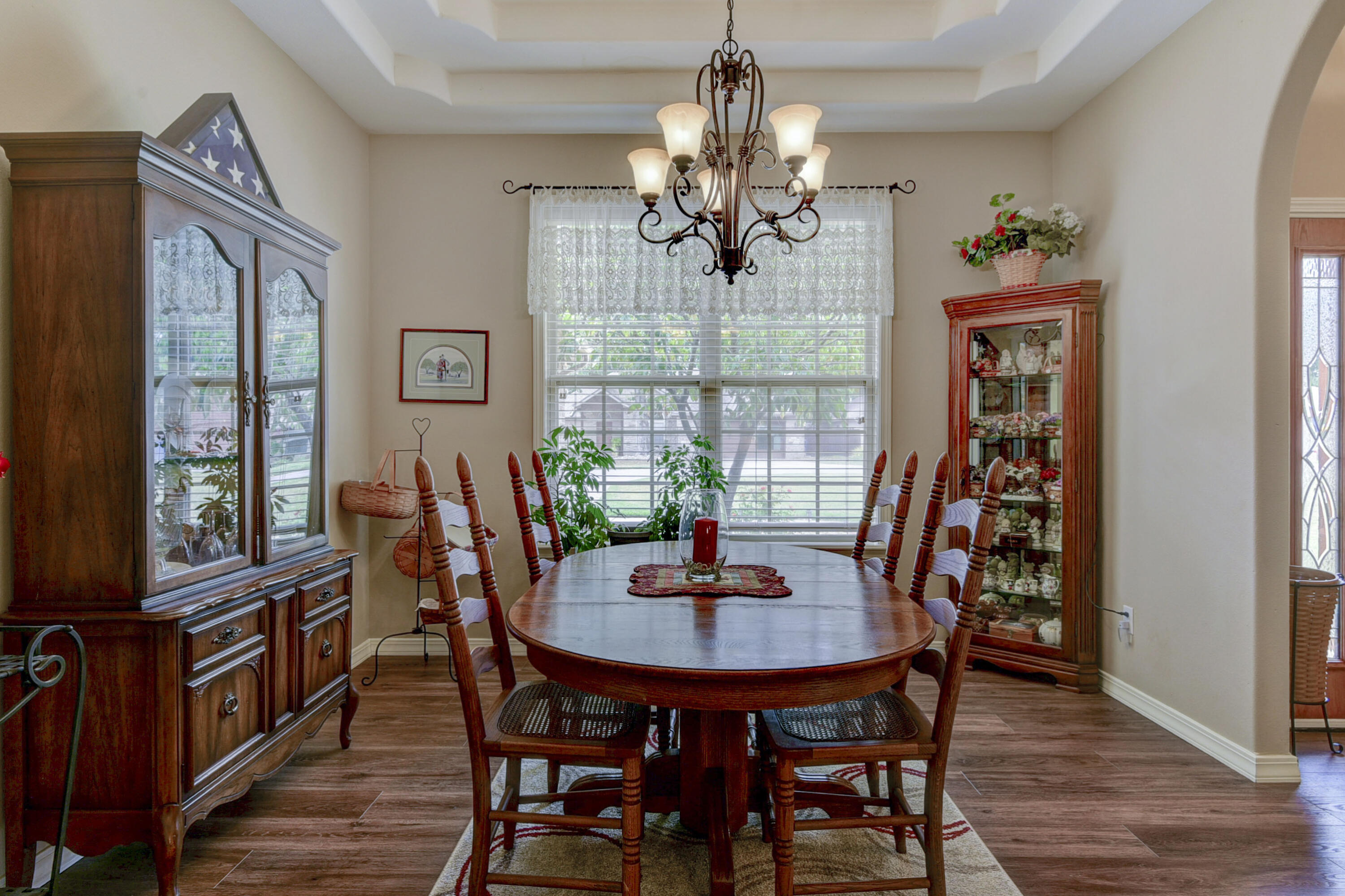 211 Shadow View Drive Property Photo 6