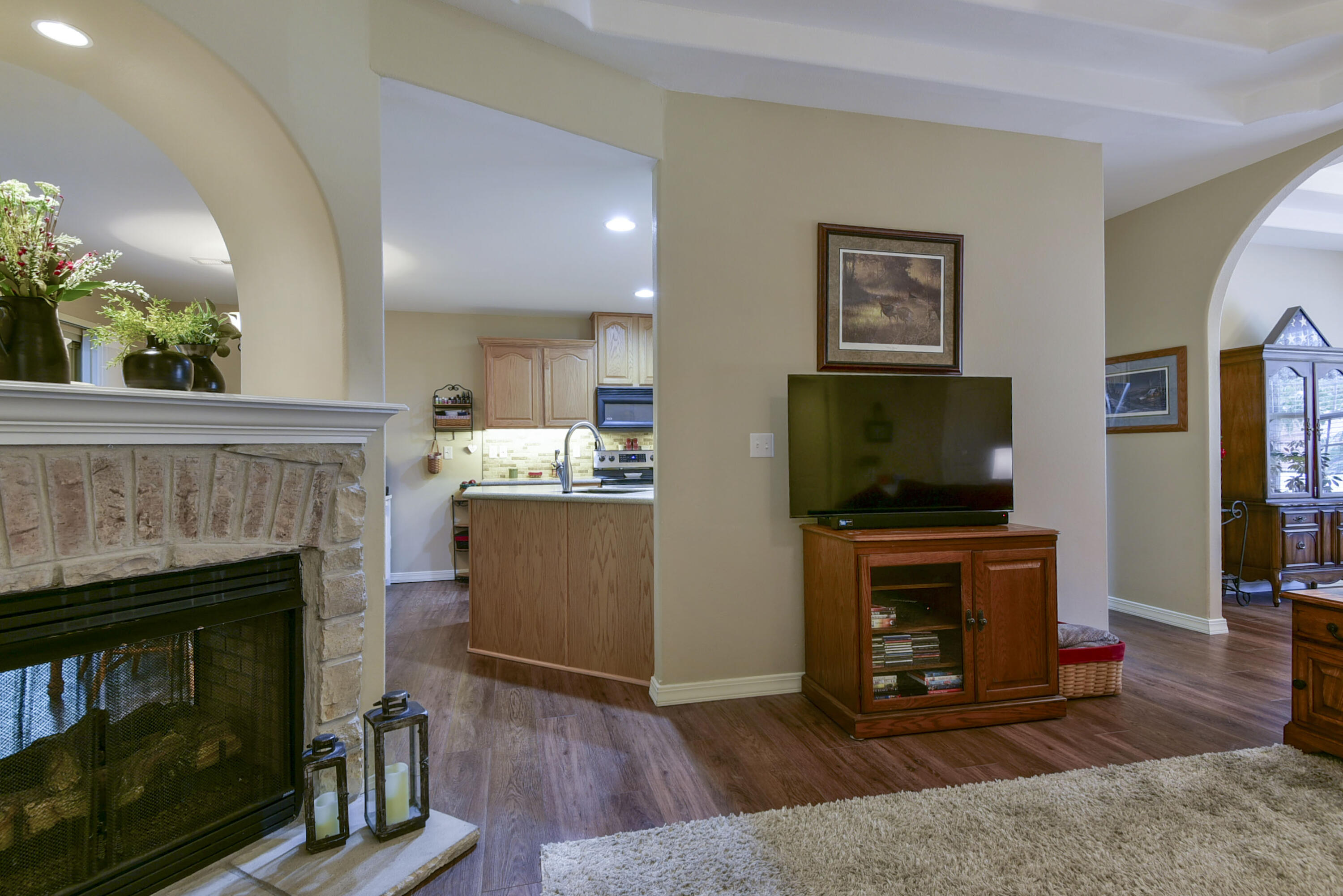 211 Shadow View Drive Property Photo 10